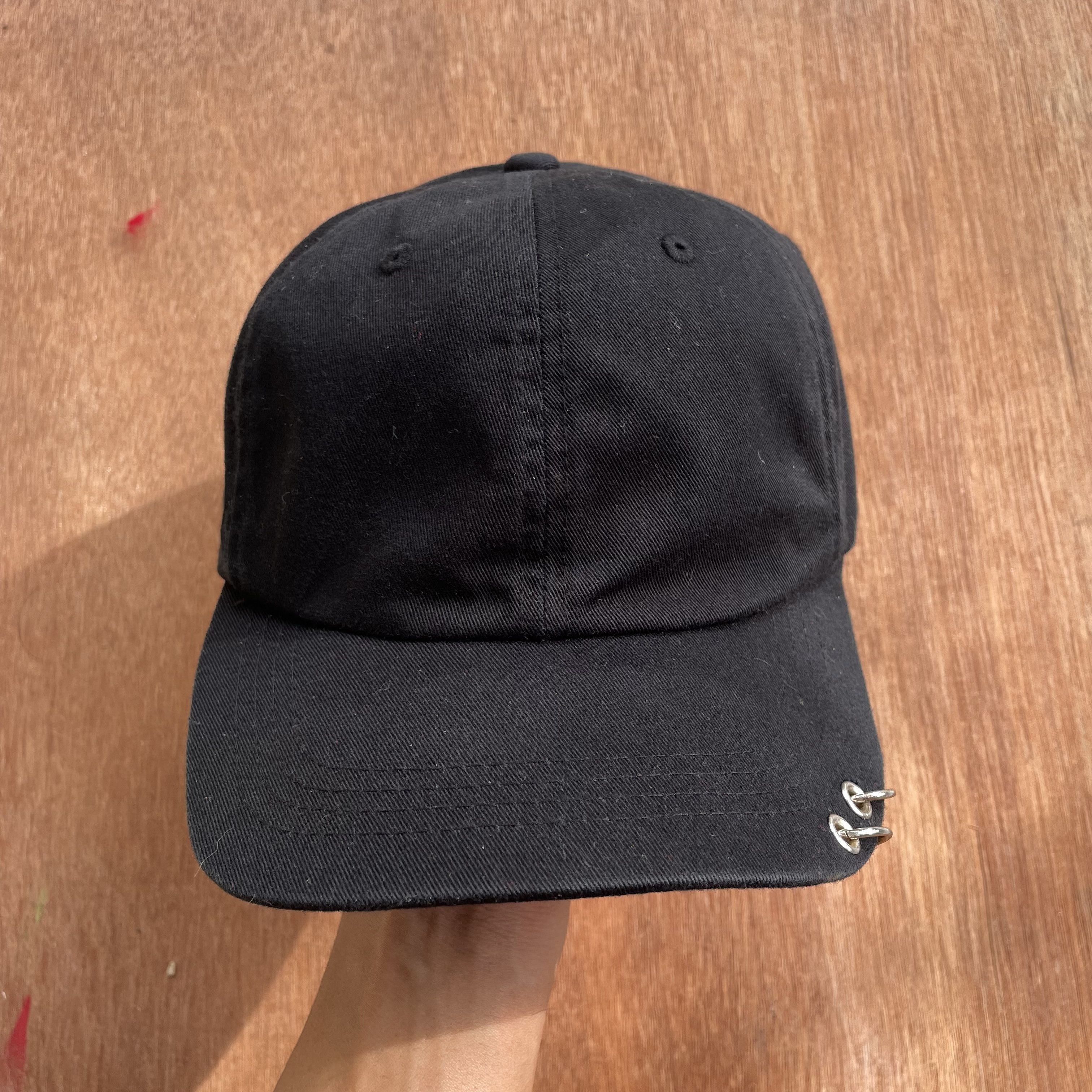 Japanese Brand K-POP. BTS X OFFICIAL MD hat Size ONE SIZE - 1 Thumbnail