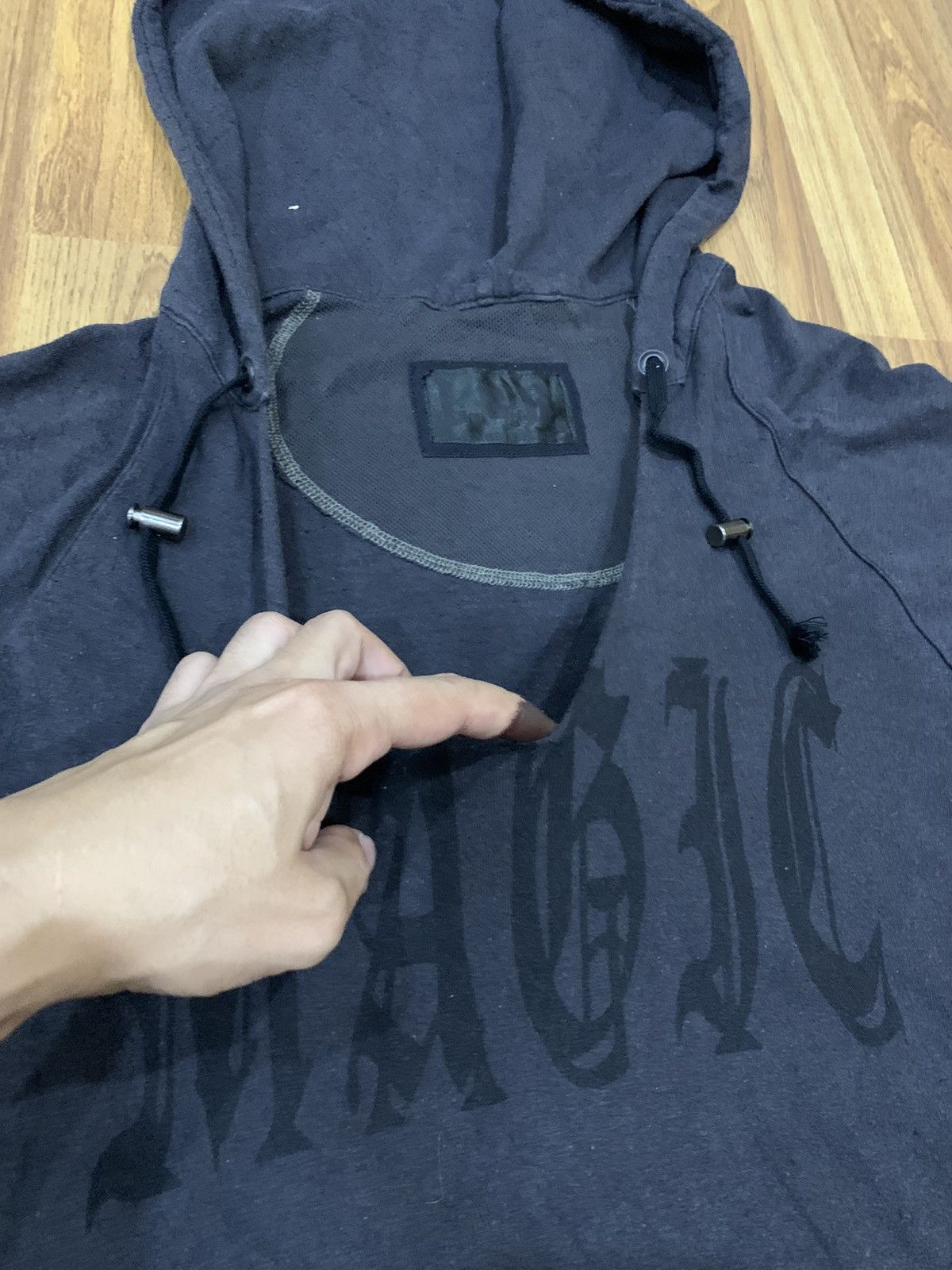 Le Grande Bleu (L.G.B.) VINTAGE 2012 LGB X TEAM AMAZONICA PROJECT WIDE NECK HOODIE Size US M / EU 48-50 / 2 - 8 Thumbnail