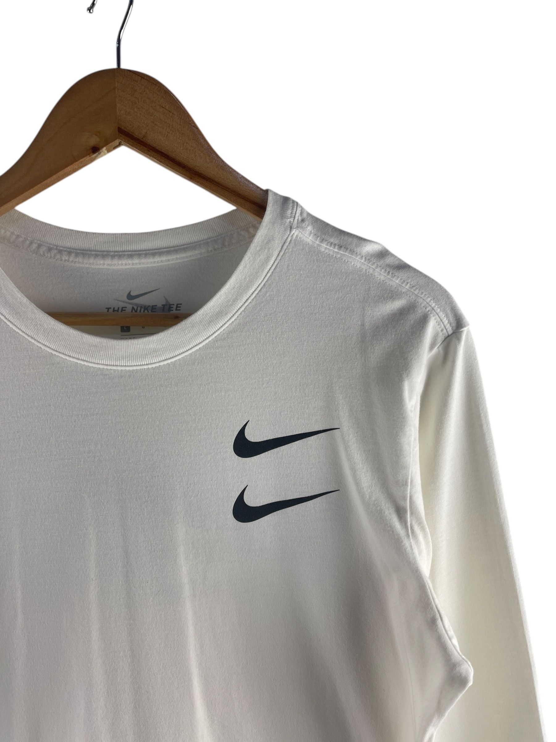 Nike Nike Goddess Of Victory Double Swoosh Shirt Size US S / EU 44-46 / 1 - 7 Thumbnail