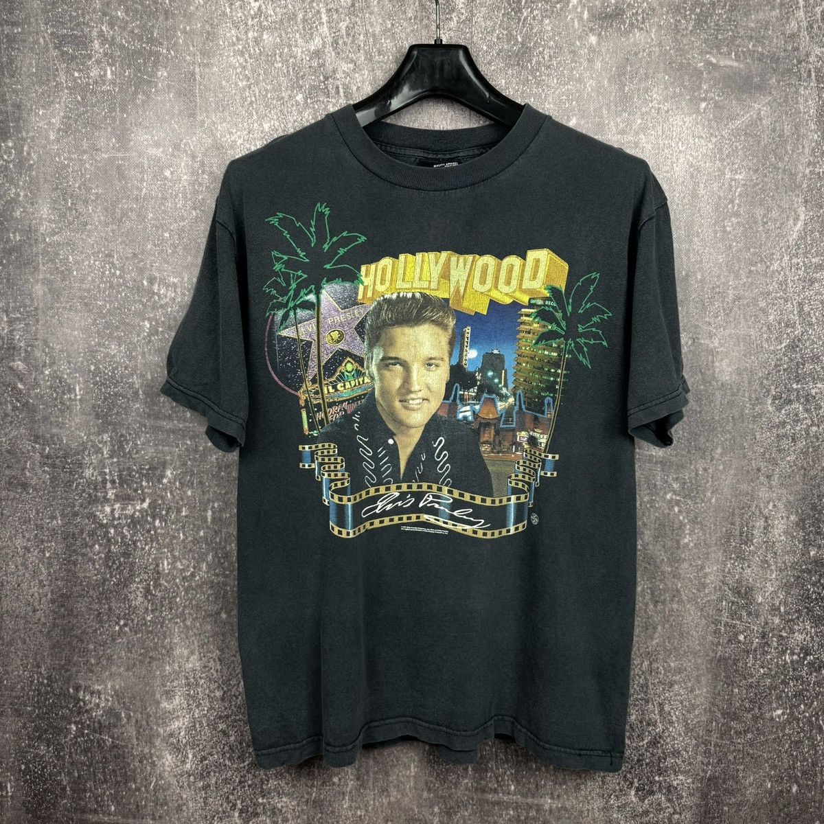 Band Tees Vintage 1997 Elvis Presley Hollywood art graphic t shirt tee Size US L / EU 52-54 / 3 - 1 Thumbnail