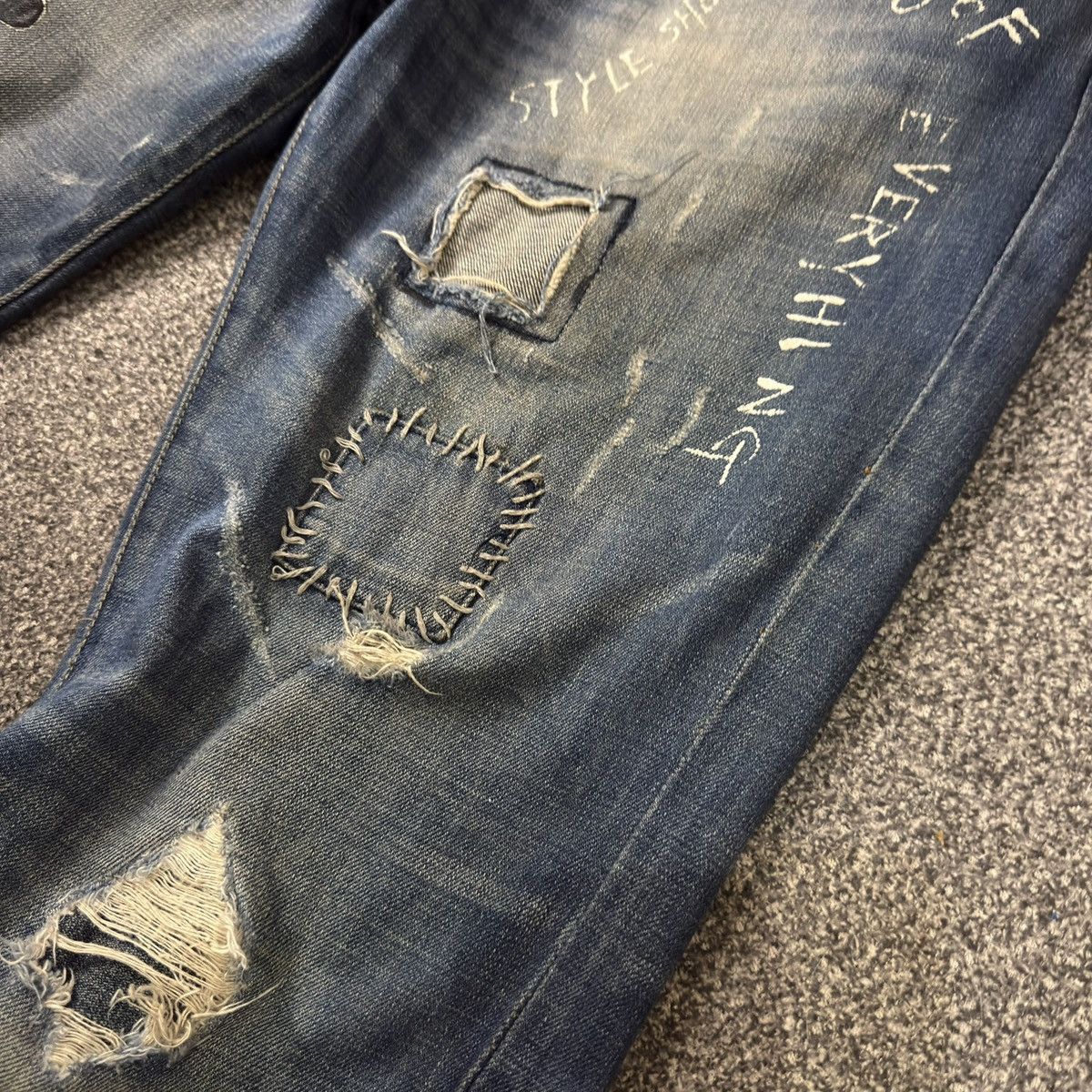 Japanese Brand Japanese Destroyed Karakuri Thrashed Denim Vintage Y2K Size US 34 / EU 50 - 6 Thumbnail