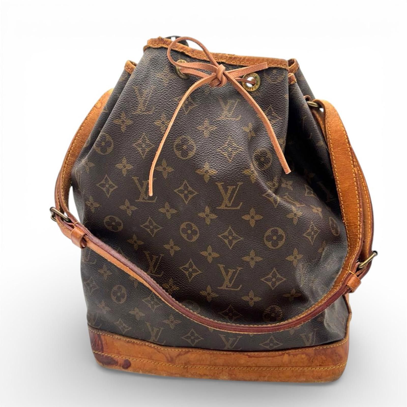 Louis Vuitton Louis Vuitton - Vintage Monogram Noé Bucket Bag Size ONE SIZE - 2 Thumbnail