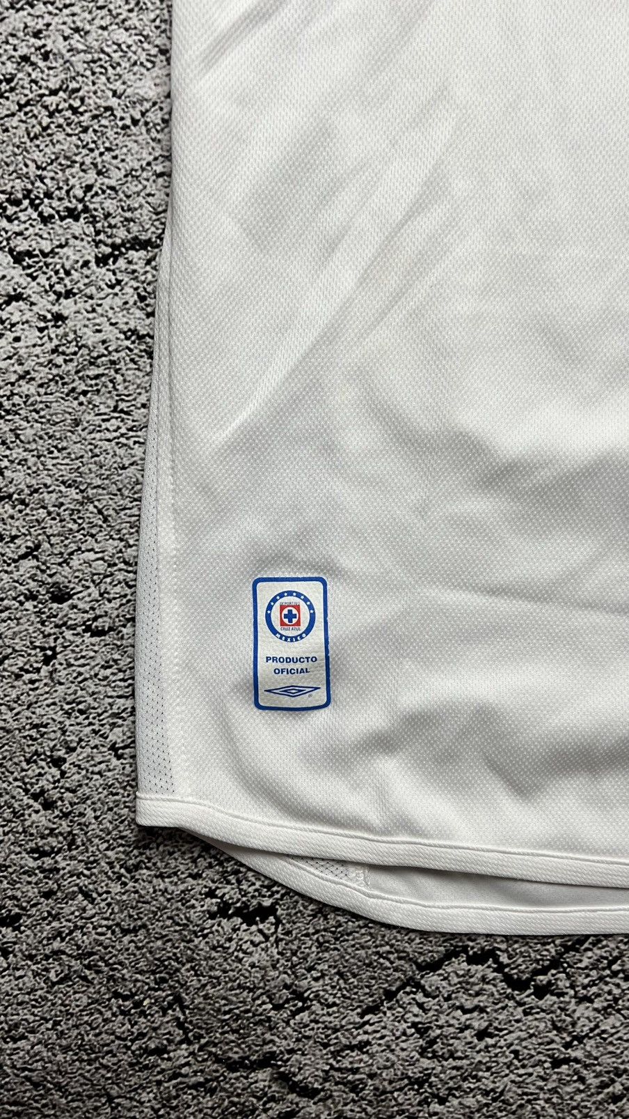 Umbro Early 2000’s Deportivo Cruz Azul Mexico Pepsi umbro jersey Size US M / EU 48-50 / 2 - 4 Thumbnail