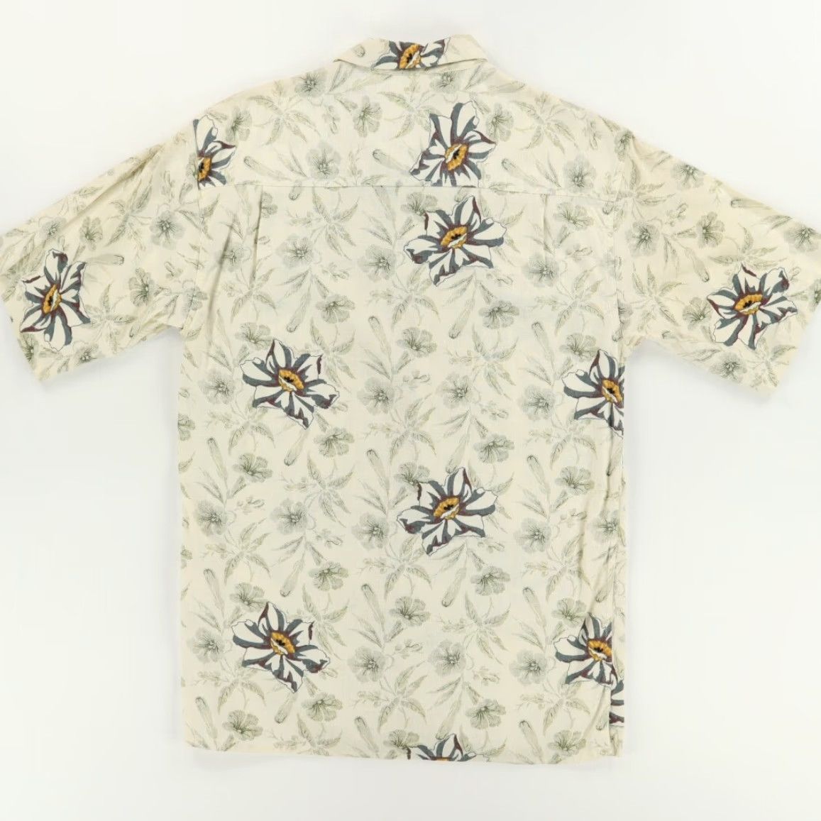 Vintage Bruno Linen Floral Button Up Shirt Beige M Men Shirt Short Sleeve Casual Button Up Shirt with Floral Pattern Size US M / EU 48-50 / 2 - 4 Thumbnail
