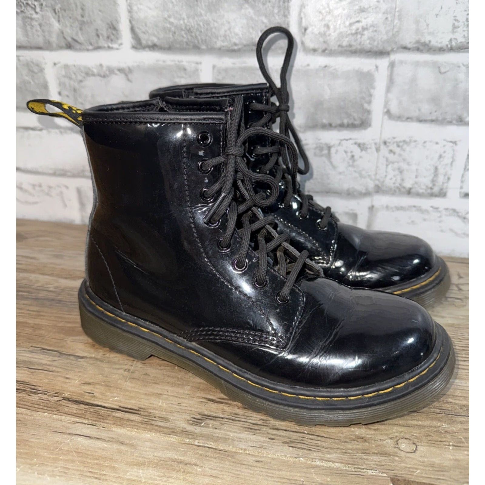 Dr. Martens DR MARTENS Patent Black Leather Side Zip Boots Women US 3 UK 2 Combat Zip Boots Black Leather Patent Side Zip Women US 3 UK 2 Dr Martens Combat Boots Size US 5.5 / IT 35.5 - 2 Thumbnail