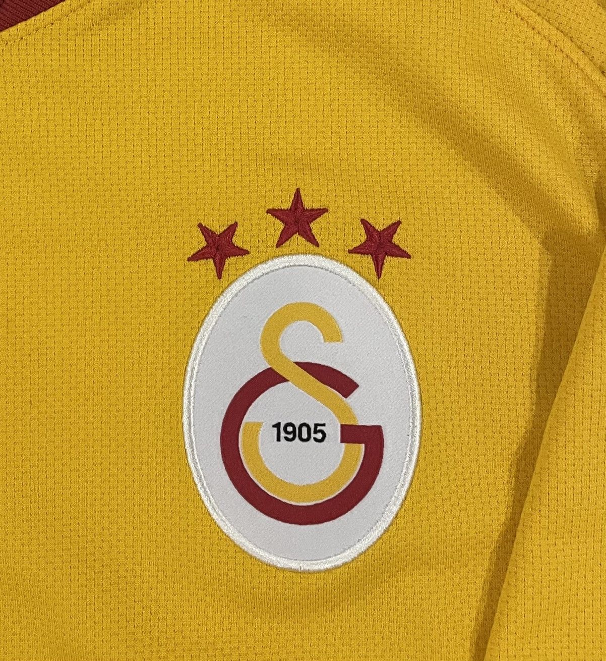 Nike Nike 2011/12 FC Galatasaray Soccer Jersey Men’s Size Large Size US L / EU 52-54 / 3 - 4 Thumbnail