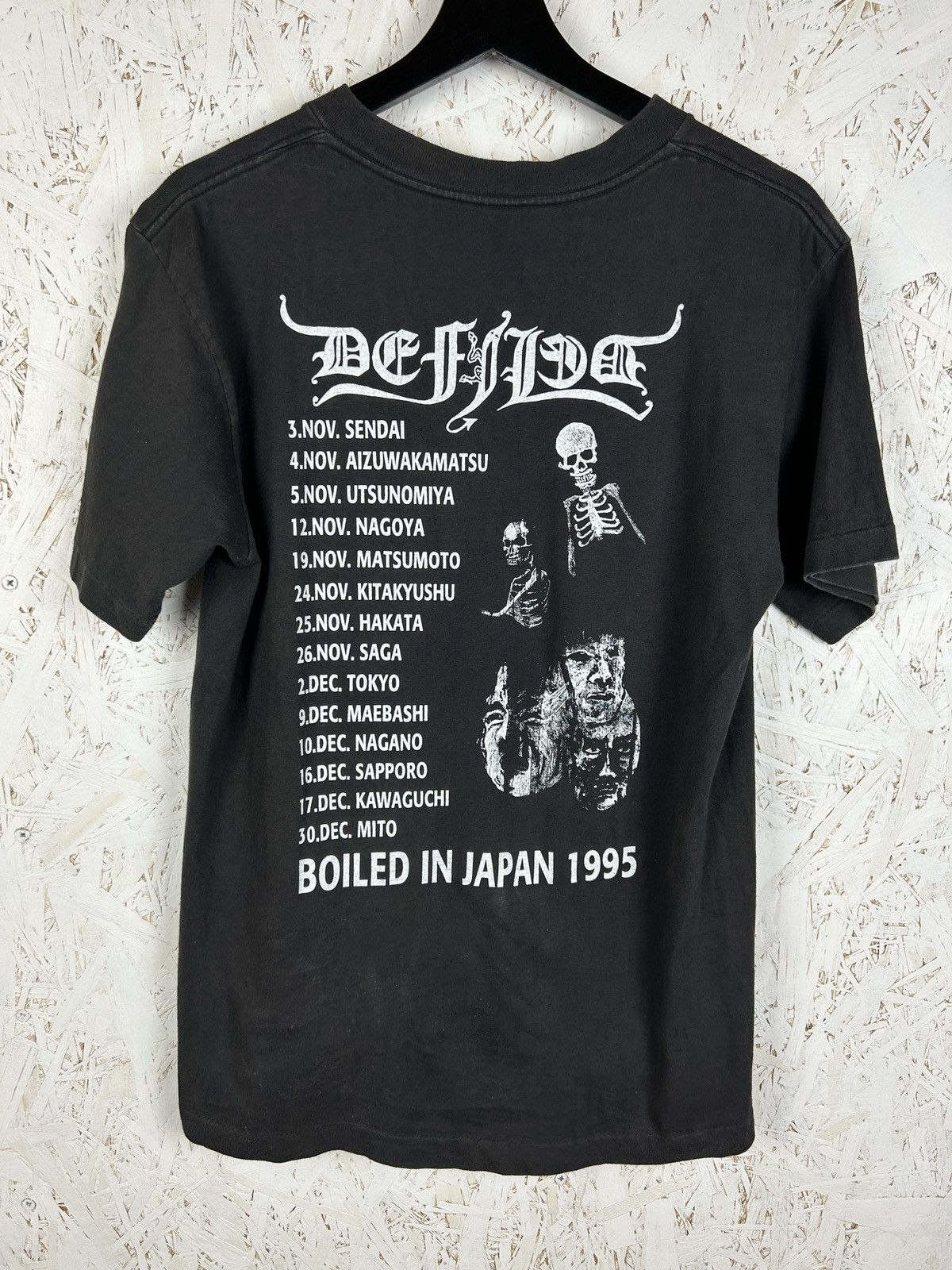 Band Tees 90s Defiled 1995 Defeat Of Sanity Boiled In Japan Metal Tee Size US M / EU 48-50 / 2 - 7 Thumbnail