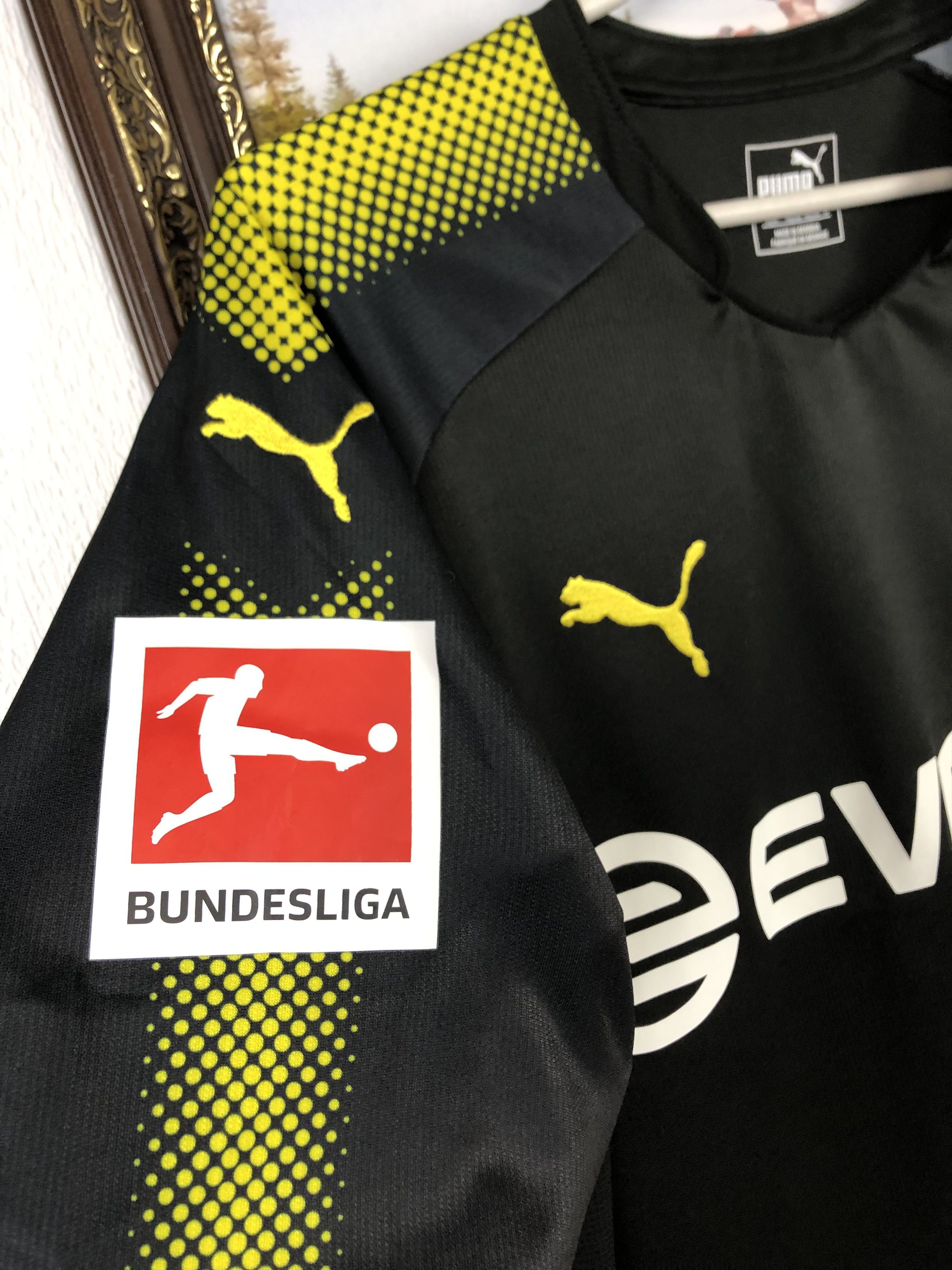 Puma Borussia Dortmund Football Shirt Long Sleeve Jersey Rare Size US M / EU 48-50 / 2 - 6 Thumbnail