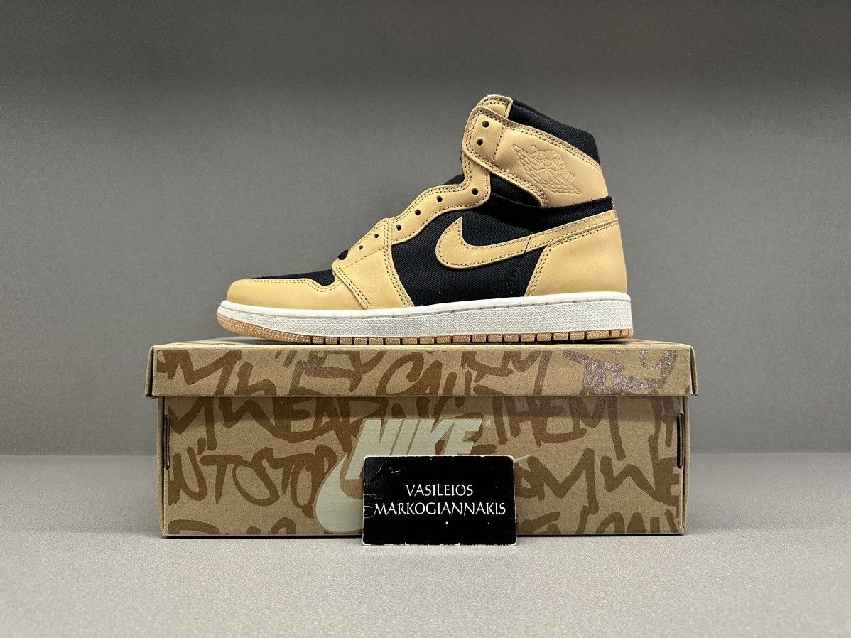 image of Jordan Brand 1 Retro High OG Heirloom Shoes in Black Tan, Men's (Size 9)