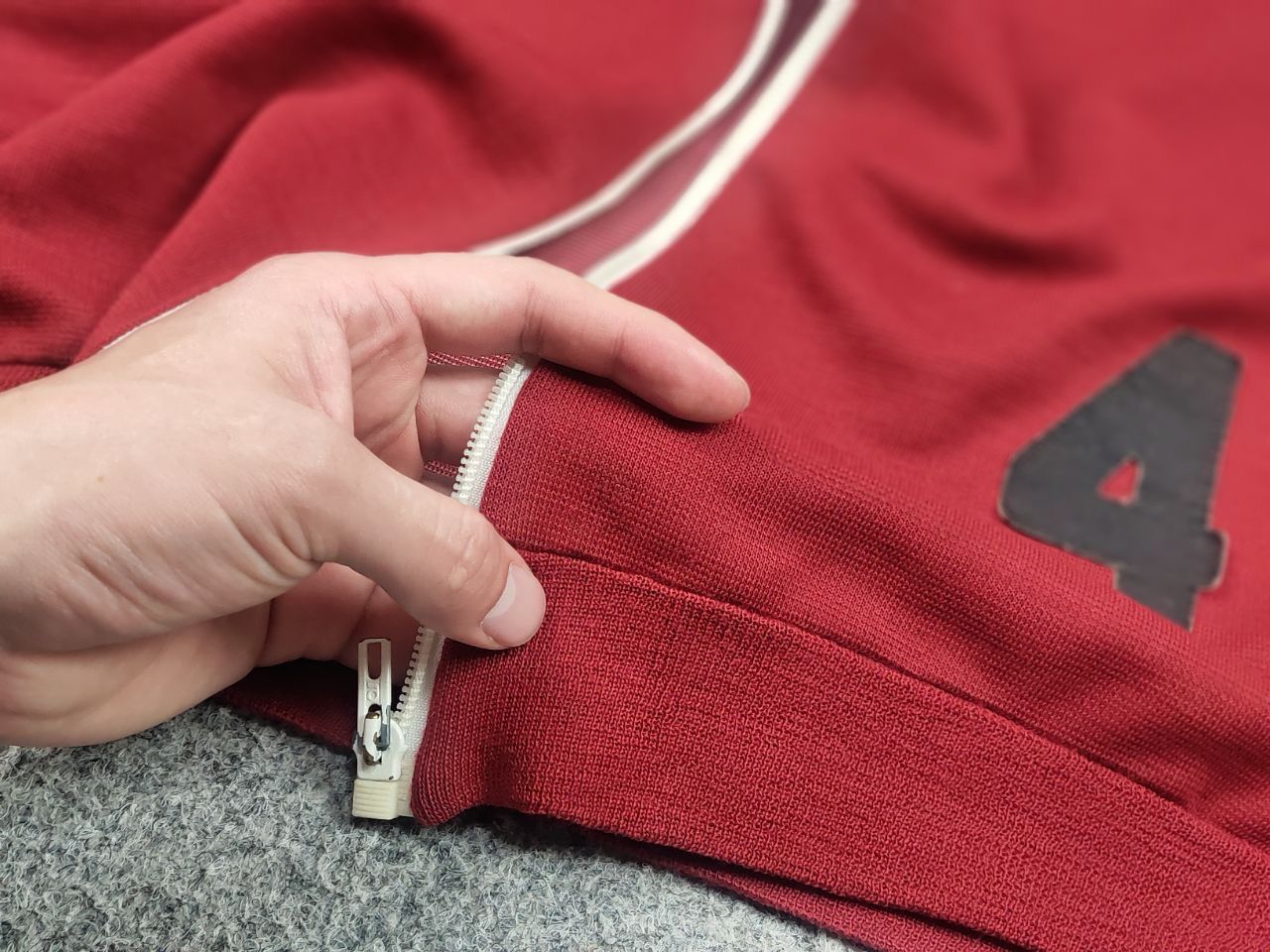 Champion Rare Vintage 50's Champion Logo 4 Red Zip Light Track Jacket Size US M / EU 48-50 / 2 - 16 Thumbnail