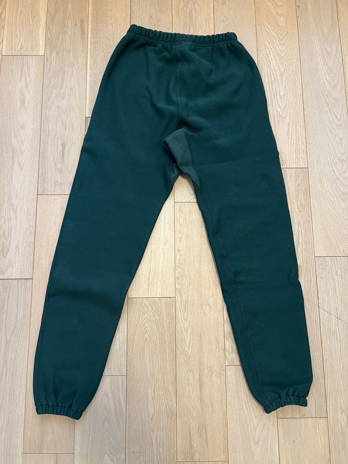 Camber Camber Sweatpants (Pine Green, Small) Size US 31 - 2 Thumbnail