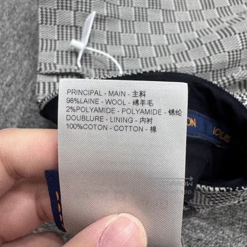 Louis Vuitton Louis Vuitton size US 48 Houndstooth checkerboard wool shor Size US 32 / EU 48 - 4 Thumbnail