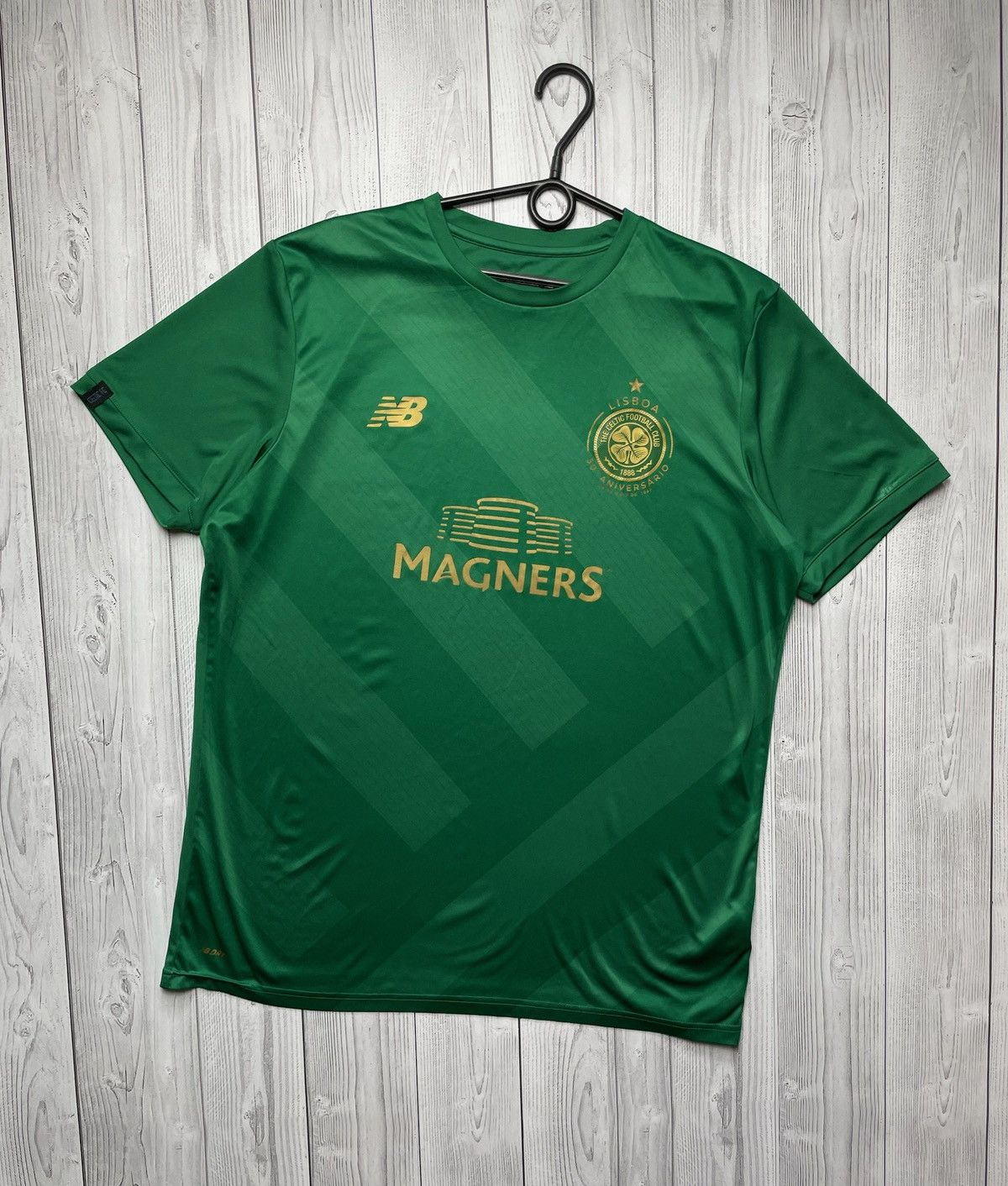 New Balance × Vintage Celtic new balance soccer jersey size XL green Size US XL / EU 56 / 4 - 1 Thumbnail