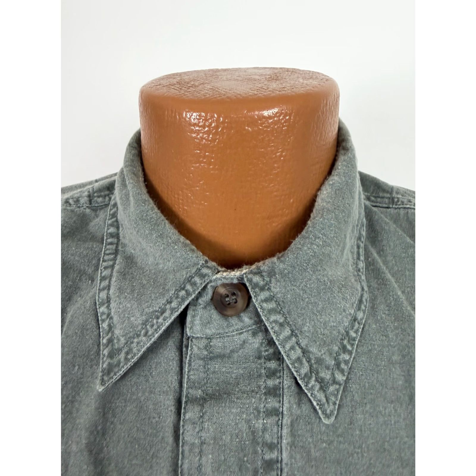 Vintage VINTAGE Fryday Club Shirt Men M Oversize Short Sleeve Button-Up 90s Green Midweight Cotton, 90s, Grunge, Outdoor, Travel Mens Size US M / EU 48-50 / 2 - 5 Thumbnail