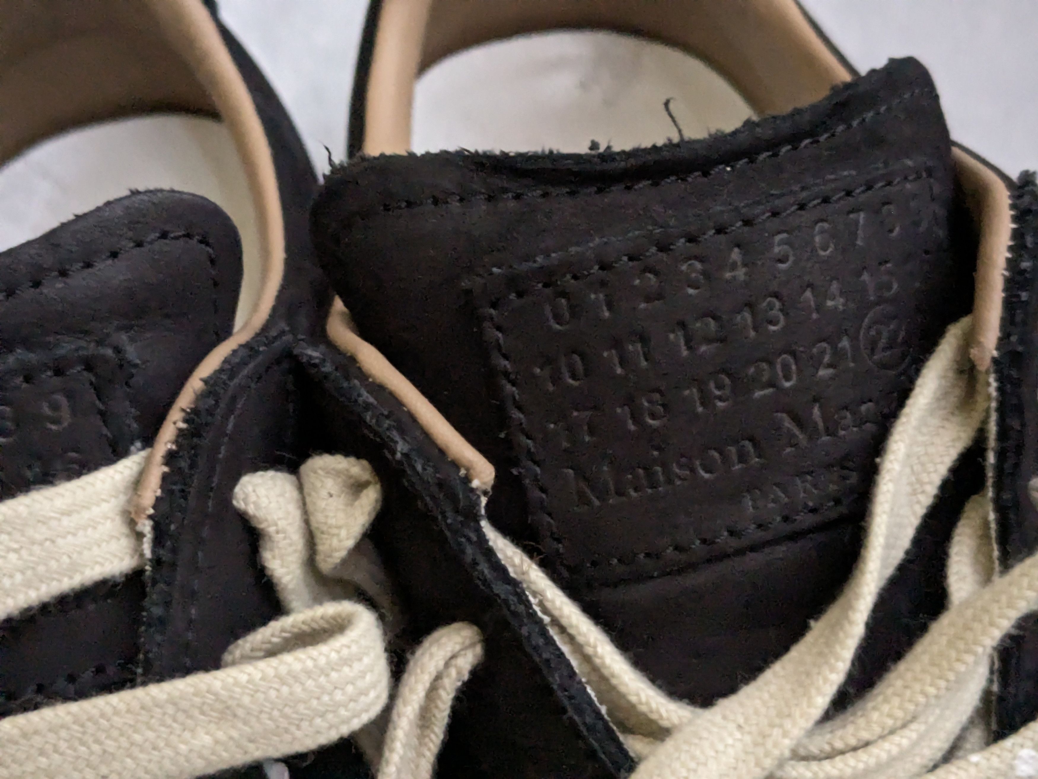 Maison Margiela Maison Margiela GAT Replica Black Paint 9 42 Gum Low Size US 9 / EU 42 - 9 Thumbnail