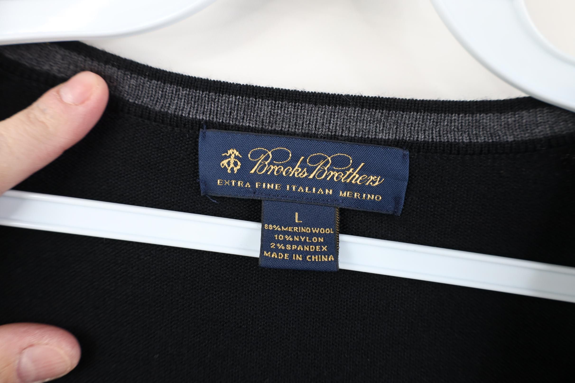 Brooks Brothers Vintage Brooks Brothers Fine Italian Merino Wool Sweater Size US L / EU 52-54 / 3 - 4 Thumbnail