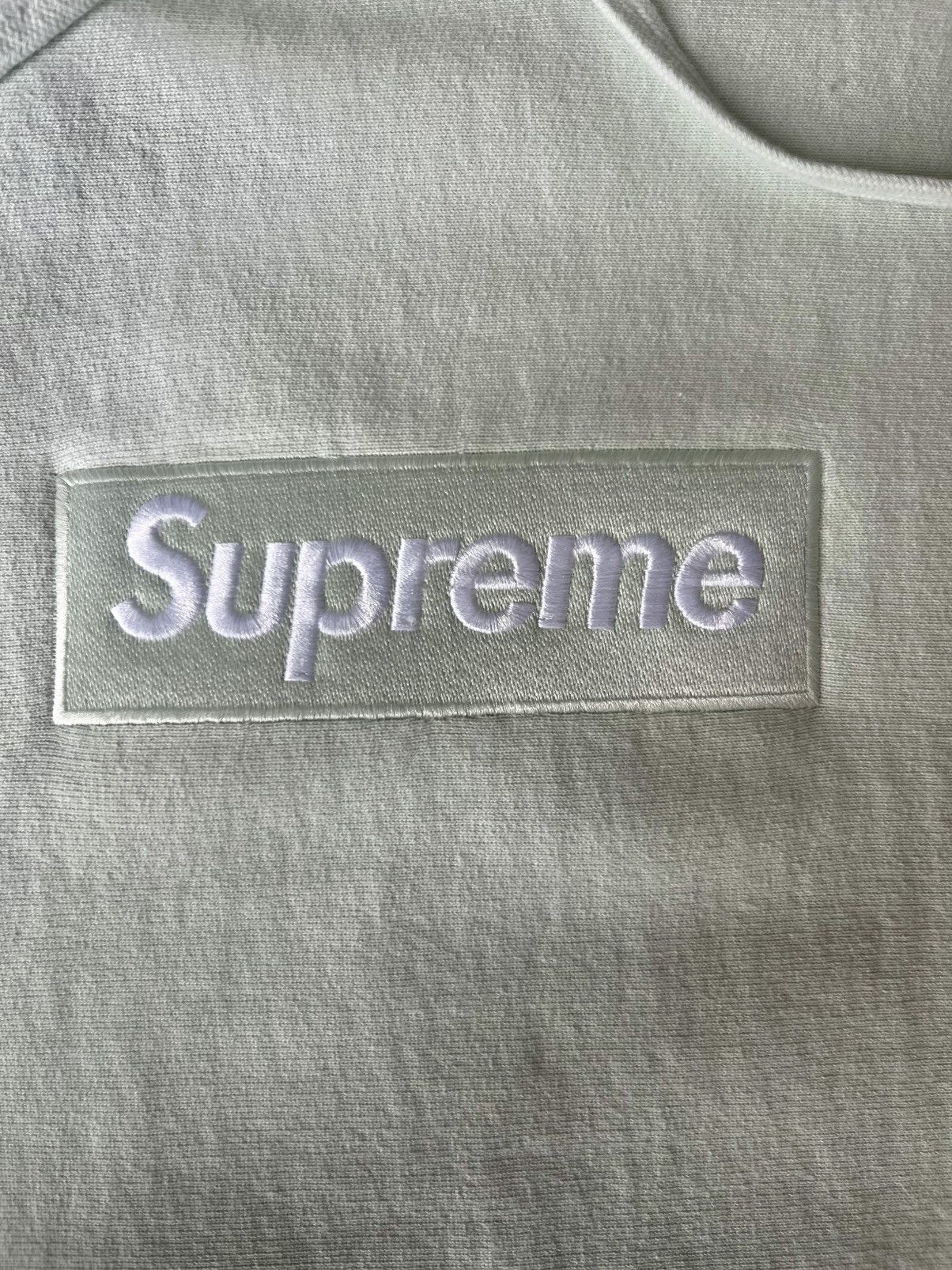 Supreme SUPREME BOX LOGO FW23 LIGHT GREEN HOODIE SIZE XL Size US XL / EU 56 / 4 - 2 Thumbnail