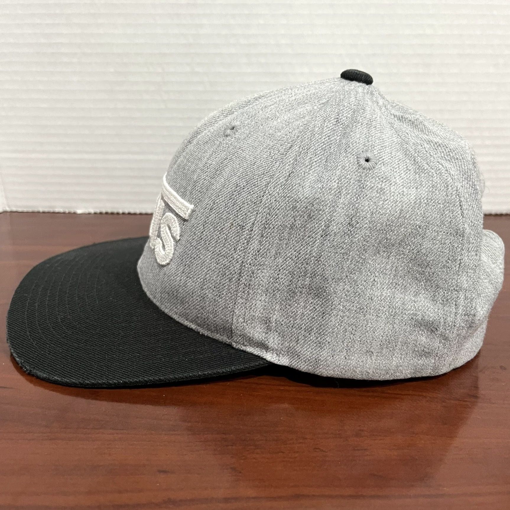 Vans VANS Hat Cap Snap Back Gray Black Adjustable Skater Size ONE SIZE - 5 Thumbnail
