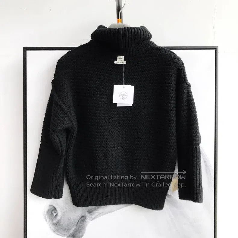 Hermes Hermes Black Cashmere Crewneck Sweater, Lock Stitch Jacqua Size XS / US 0-2 / IT 36-38 - 4 Thumbnail