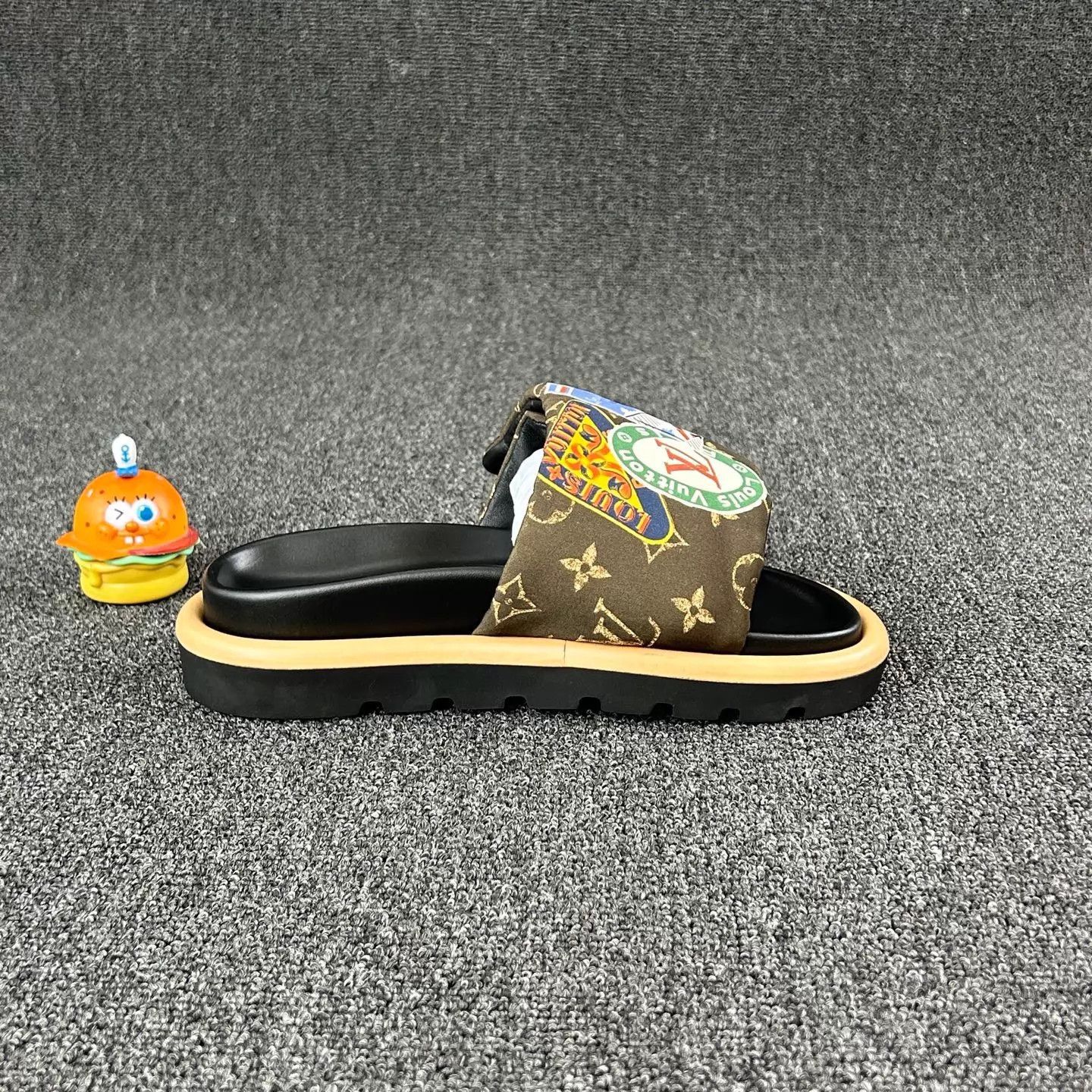 Louis Vuitton LV Monogram Slippers w/ Cartoon Velcro 36 New Size US 5.5 / IT 35.5 - 4 Thumbnail