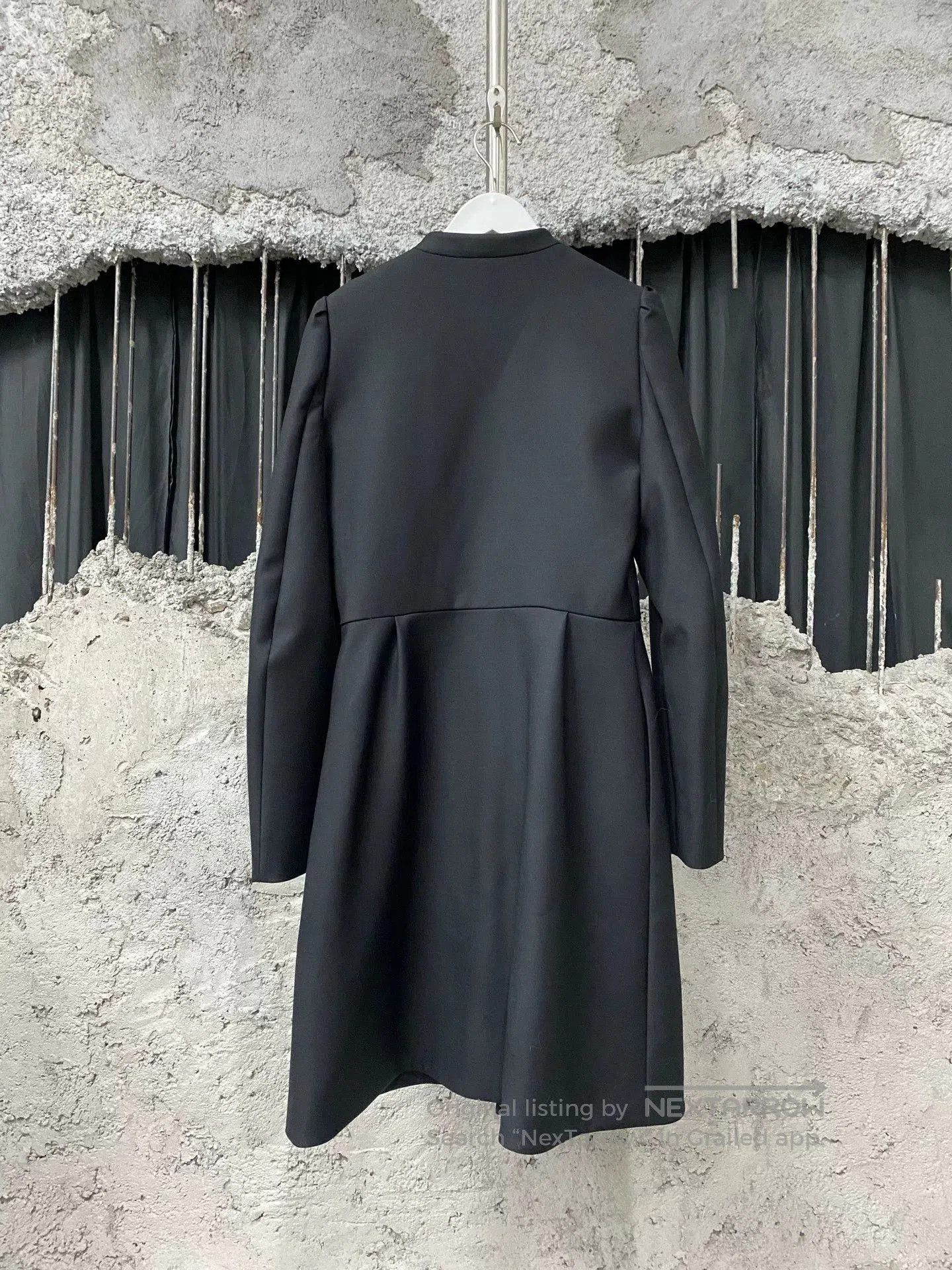Valentino black wool zip coat by Valentino. Size US M / EU 48-50 / 2 - 2 Thumbnail