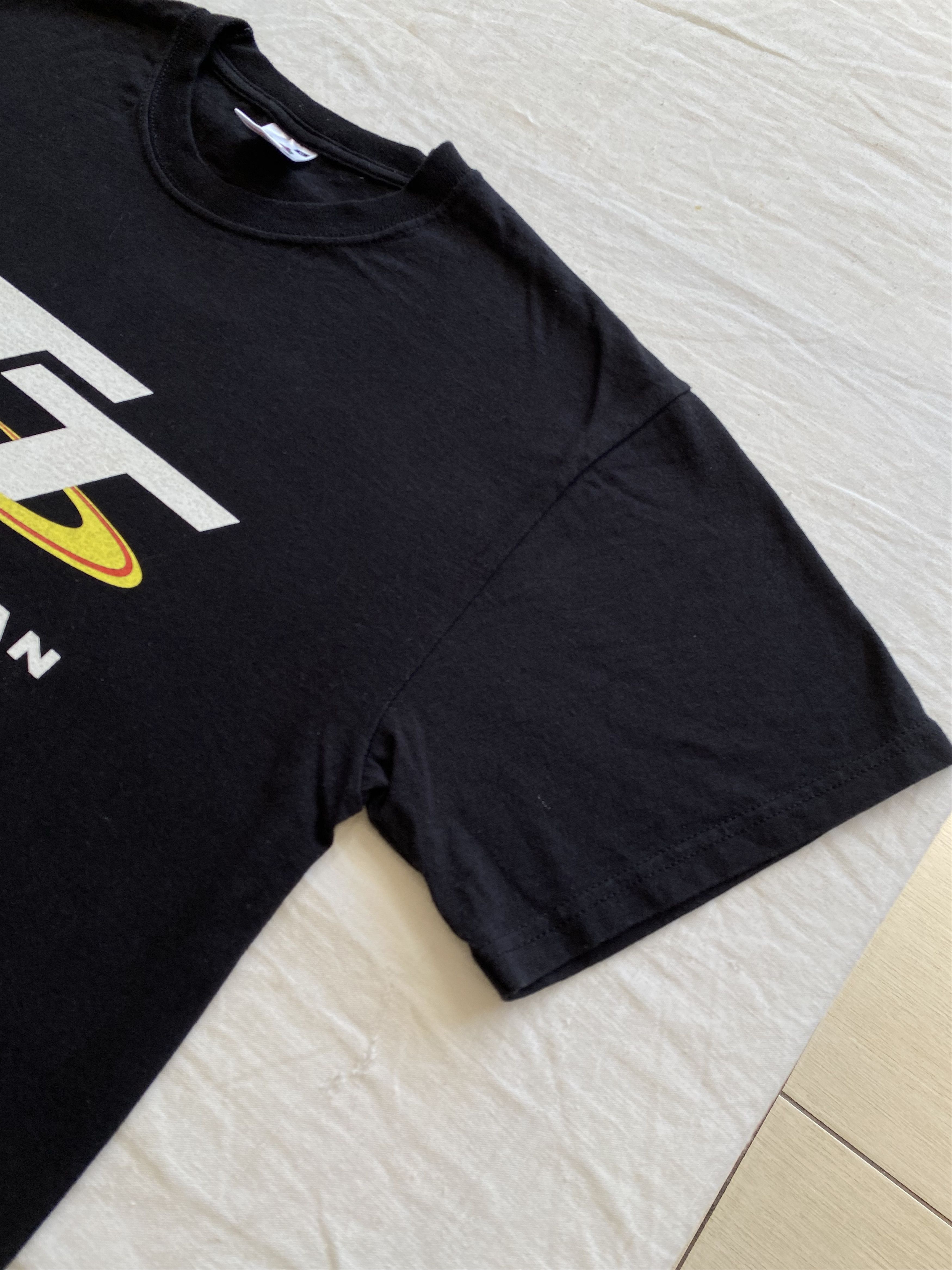 Vintage Vintage 2011 TT Isle Of Man Monster Energy Moto Racing Tee Size US M / EU 48-50 / 2 - 13 Thumbnail