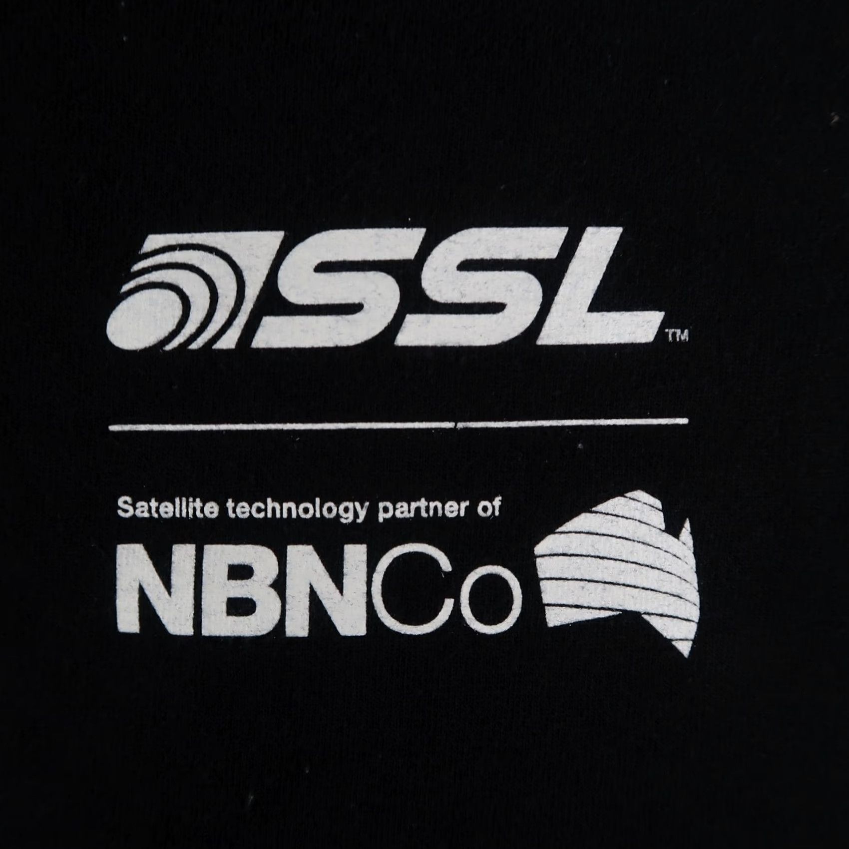 Vintage VINTAGE SSL NBNCo T-Shirt Men's XL XLarge Satellite Communications Promo Y2K Shirt Mens Black Cotton Graphic Print Short Sleeve Crew Neck Logo Size US XL / EU 56 / 4 - 4 Thumbnail