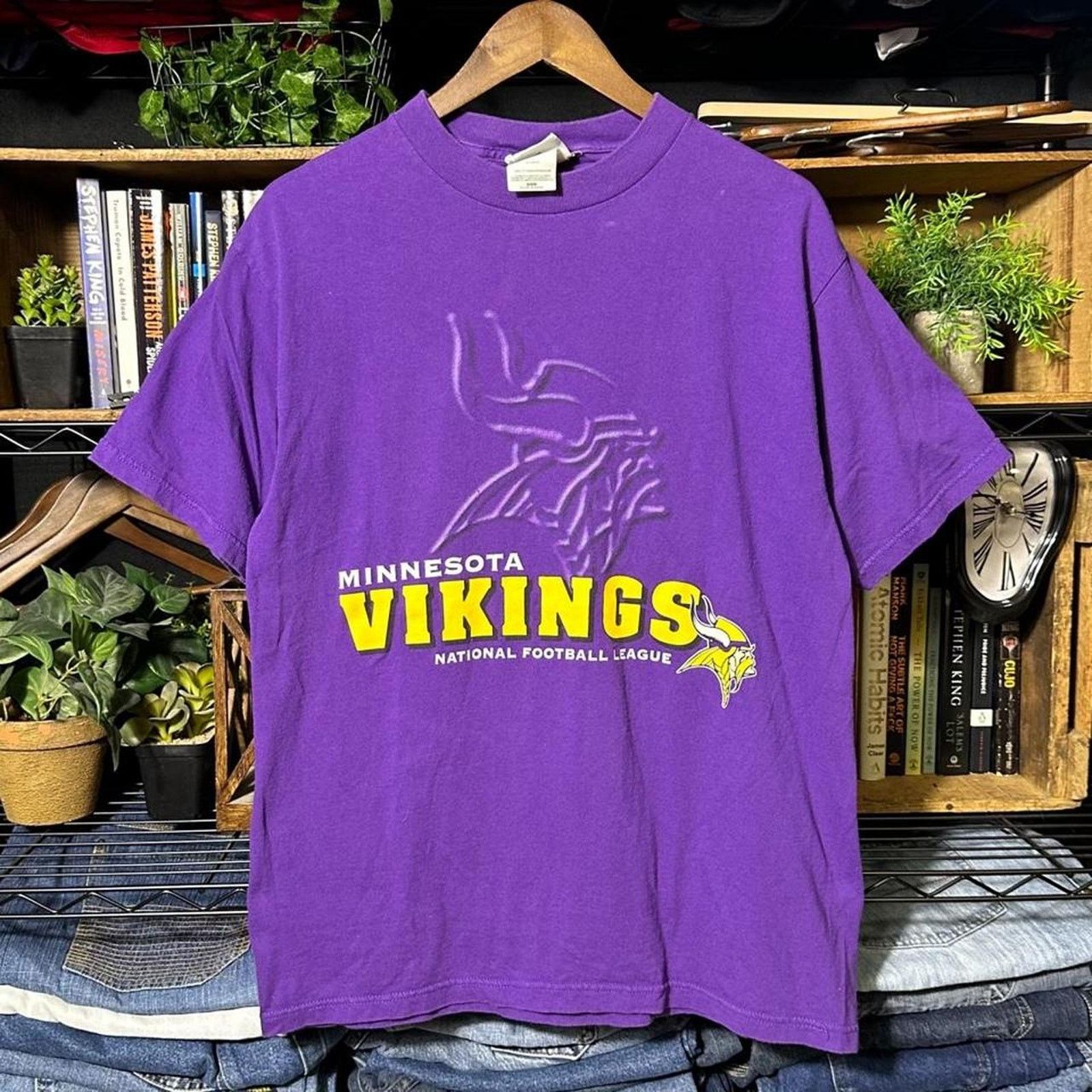 Logo Athletic Vintage 90s Logo Athletic Minnesota Vikings Tee Large Shirt Size US L / EU 52-54 / 3 - 1 Thumbnail
