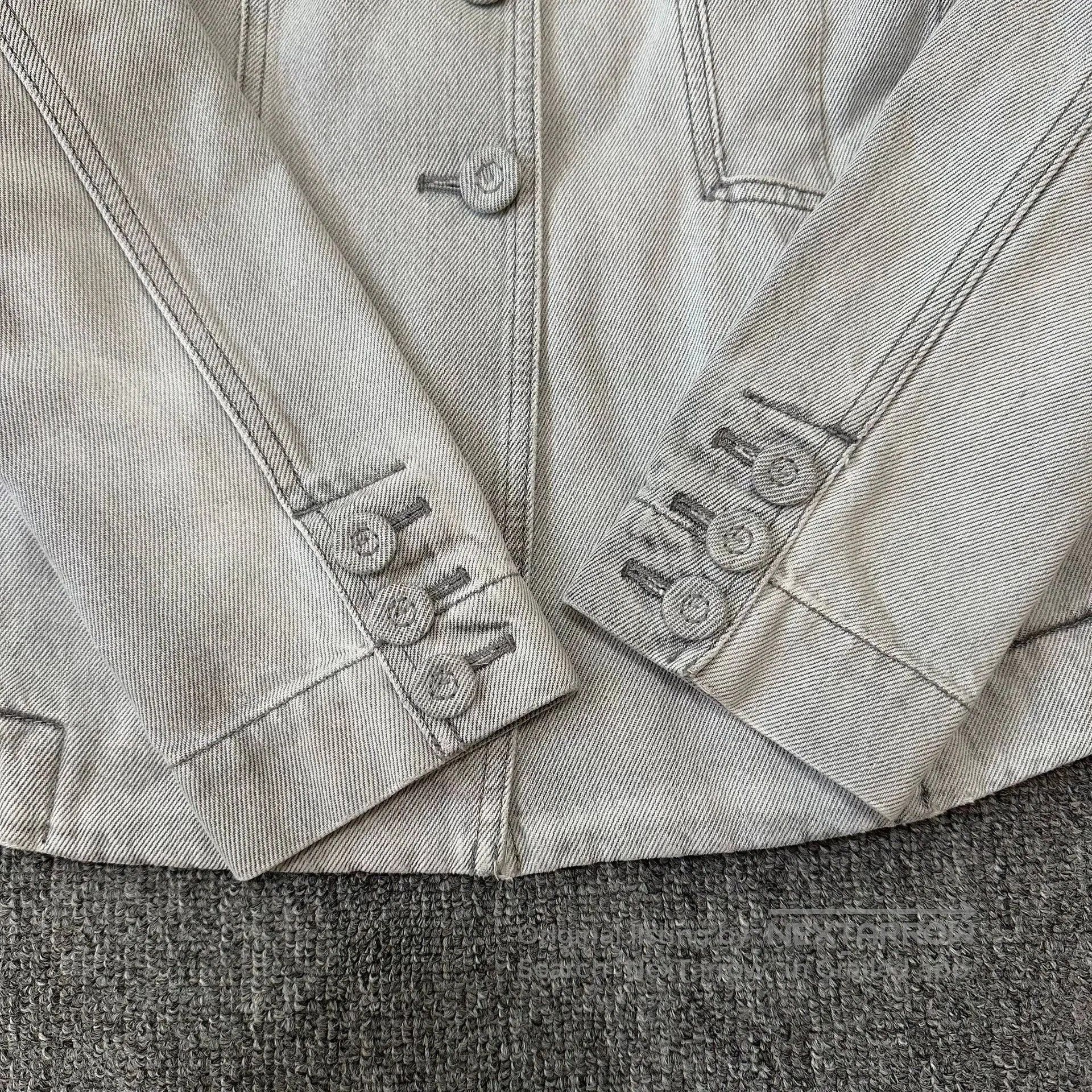 Dior Dior Bee Casual Denim Blazer Jacket. Size US XS / EU 42 / 0 - 3 Thumbnail