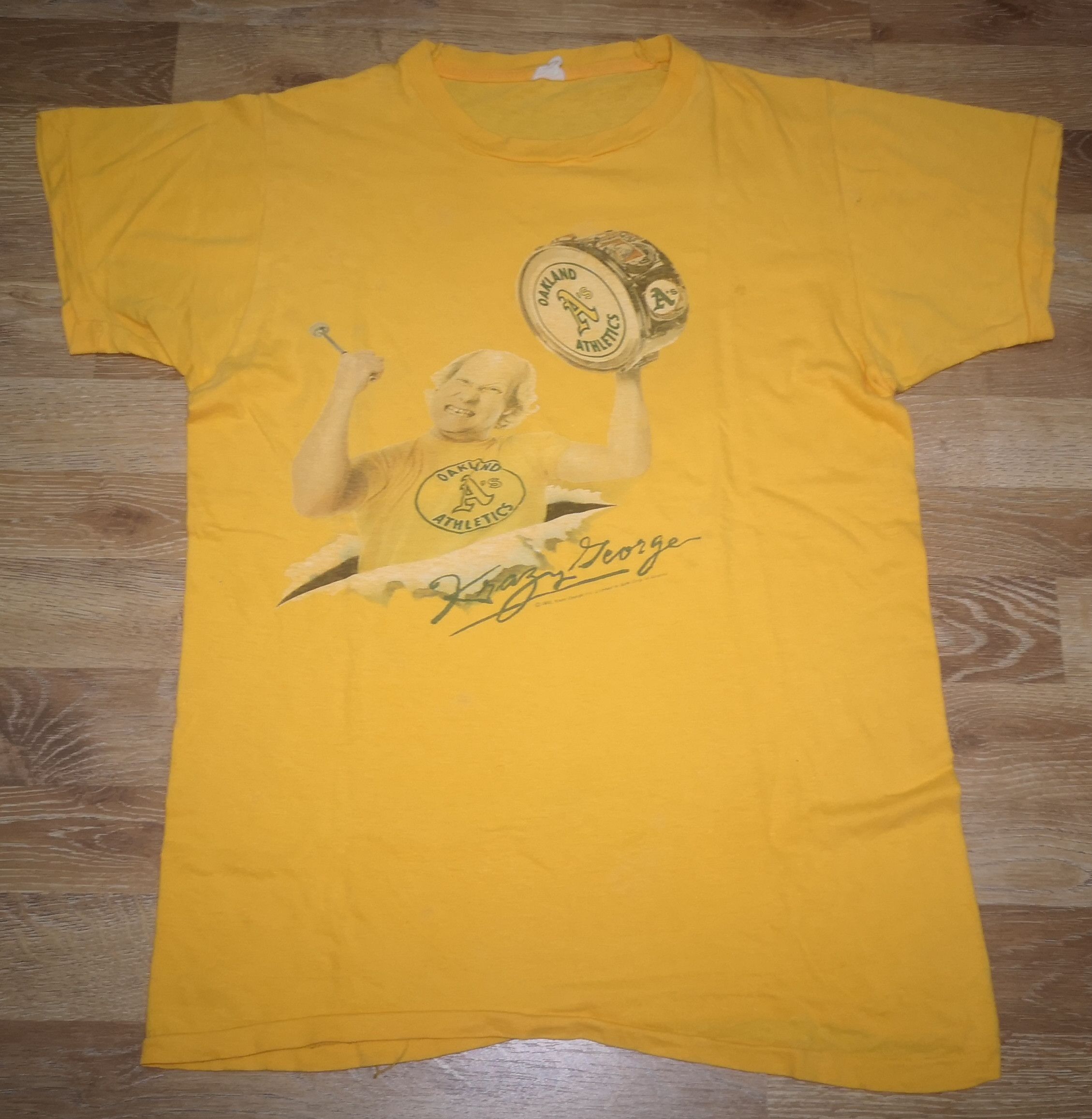 MLB × NFL × Vintage Vintage 80s Oakland A's Athletics Krazy George MLB T Shirt Size US S / EU 44-46 / 1 - 1 Thumbnail