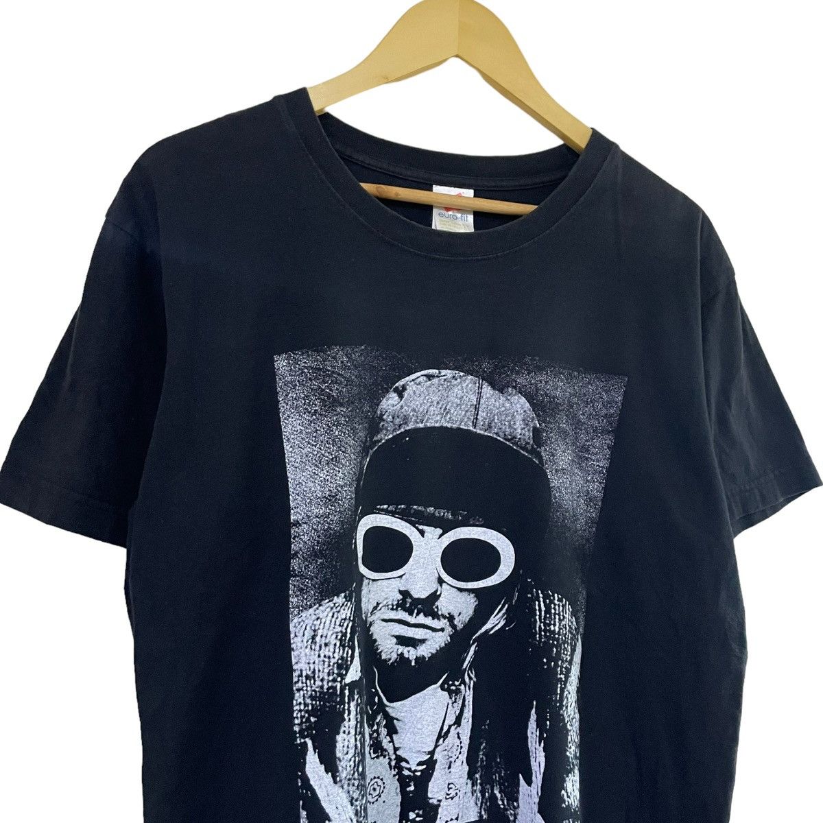 Japanese Brand × Nirvana × Vintage Vintage 00’s Kurt Cobain Photograph by Jesse Frohman Size US M / EU 48-50 / 2 - 3 Thumbnail