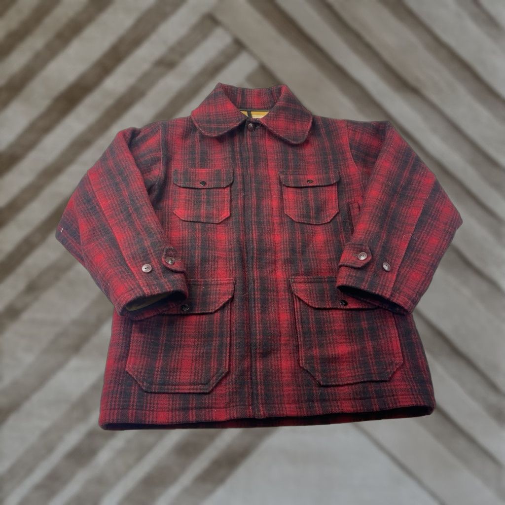 Vintage VINTAGE Woolrich 503 Red Buffalo Plaid Wool Mackinaw Hunting Jacket Mens 40 Size US XXS / EU 40 - 1 Thumbnail