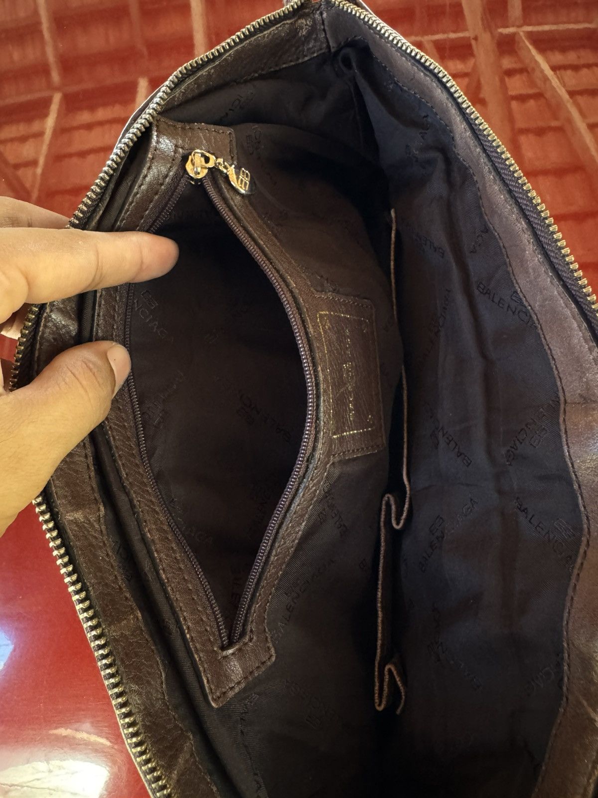Balenciaga Balenciaga BB Monogram Logo Leather Bag Size ONE SIZE - 18 Thumbnail