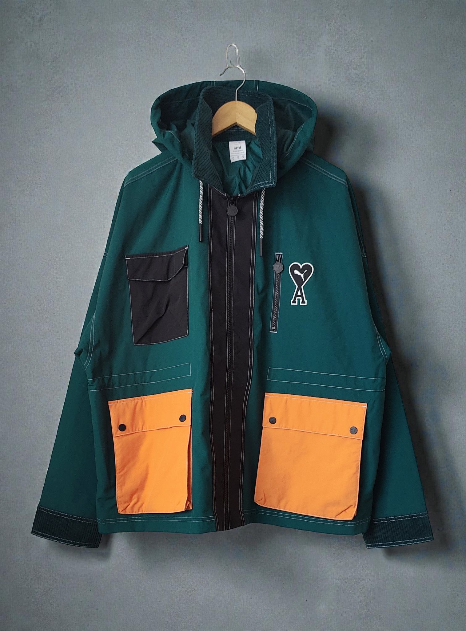 AMI × Puma AMI Paris x Puma Varsity Green Nylon Jacket Size US XL / EU 56 / 4 - 1 Thumbnail