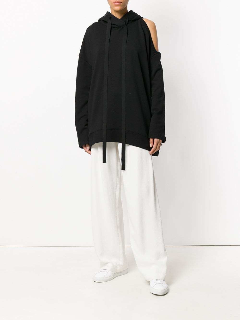 Ann Demeulemeester Ann Demeulemeester Black Tony Cold Shoulder Hoodie Size US XL / EU 56 / 4 - 15 Thumbnail