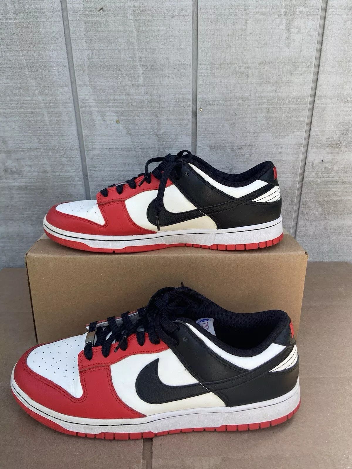 Nike Nike Dunk Low EMB x NBA 75th Anniversary Bulls 2021 Size 13 Size US 13 / EU 46 - 2 Thumbnail
