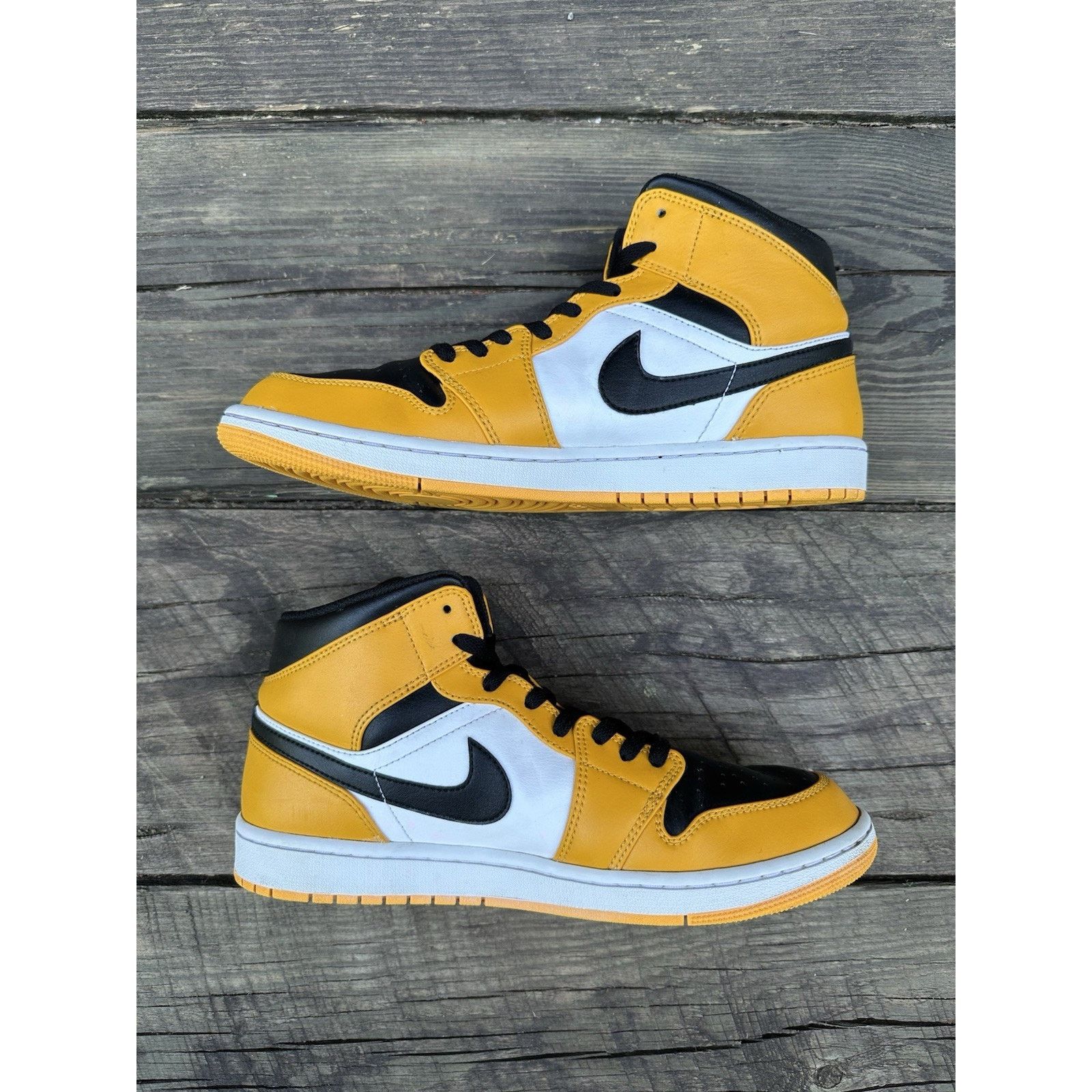 Jordan Brand Jordan 1 Mid Taxi - Size 10.5 Size US 10.5 / EU 43-44 - 3 Thumbnail