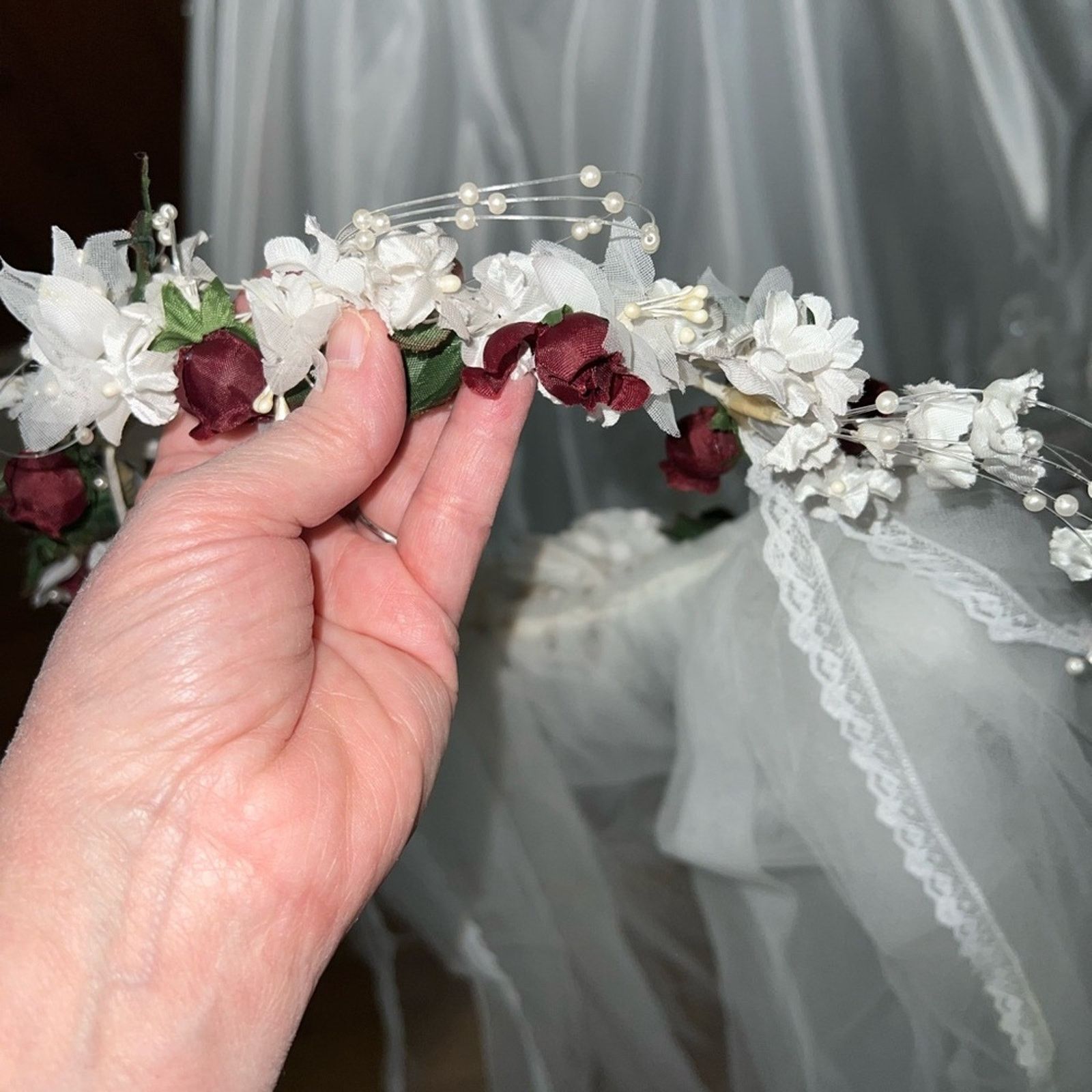 Other Vintage 90s Mori Lee Cathedral Length Wedding Gown & Veil! Size L / US 10 / IT 46 - 4 Thumbnail