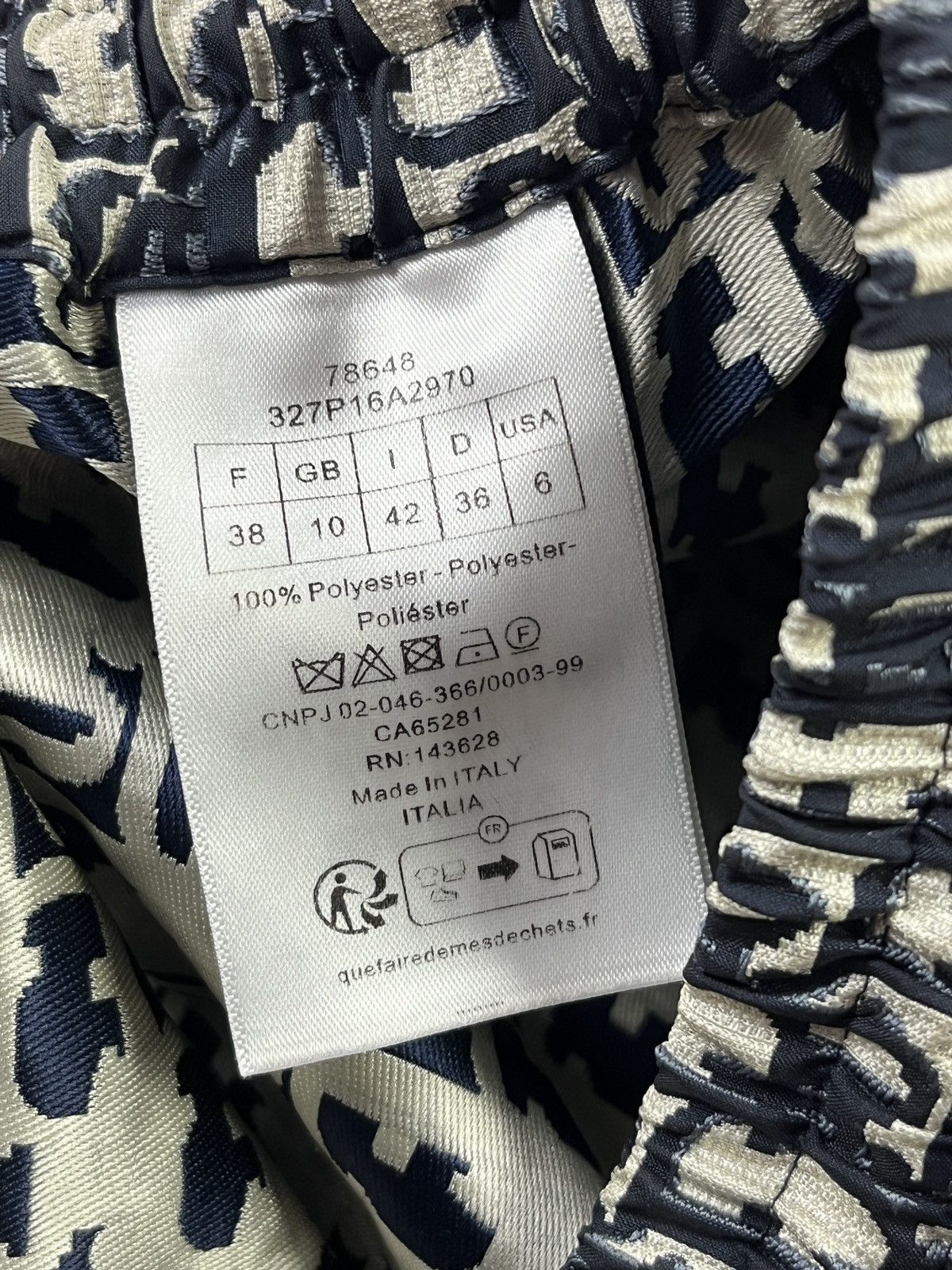 Dior Christian Dior Monogram Oblique Canvas Technical Shorts Size 26" / US 2 / IT 38 - 14 Thumbnail