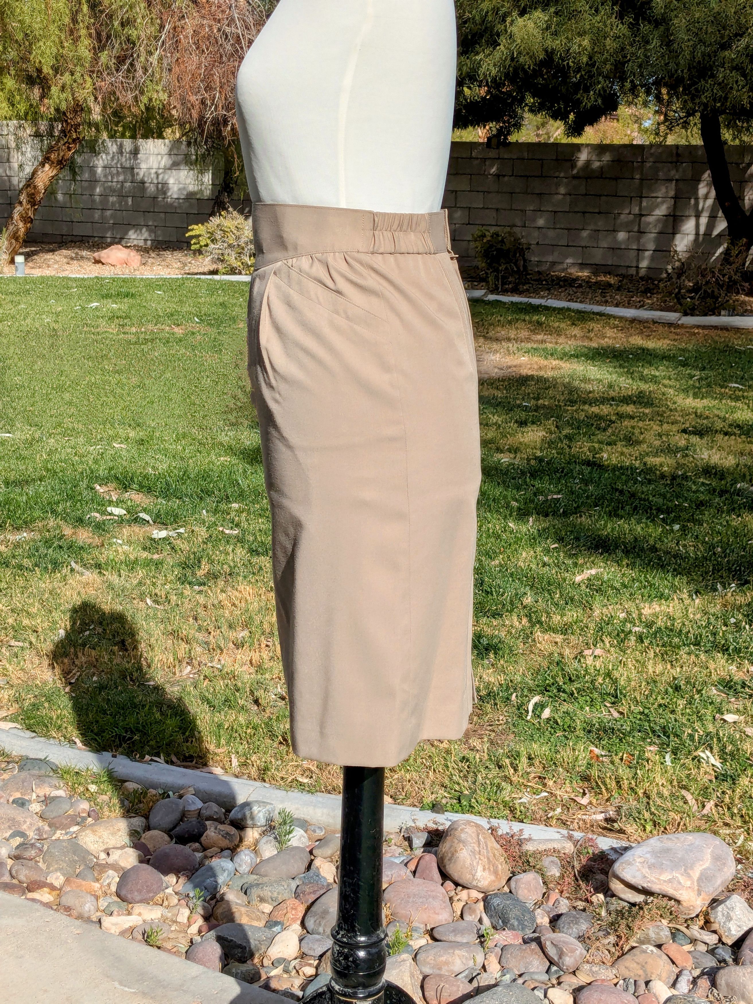 Vintage Vintage Japanese Beige Polyester Rayon Retro Midi Skirt EUC Size 26" / US 2 / IT 38 - 3 Thumbnail