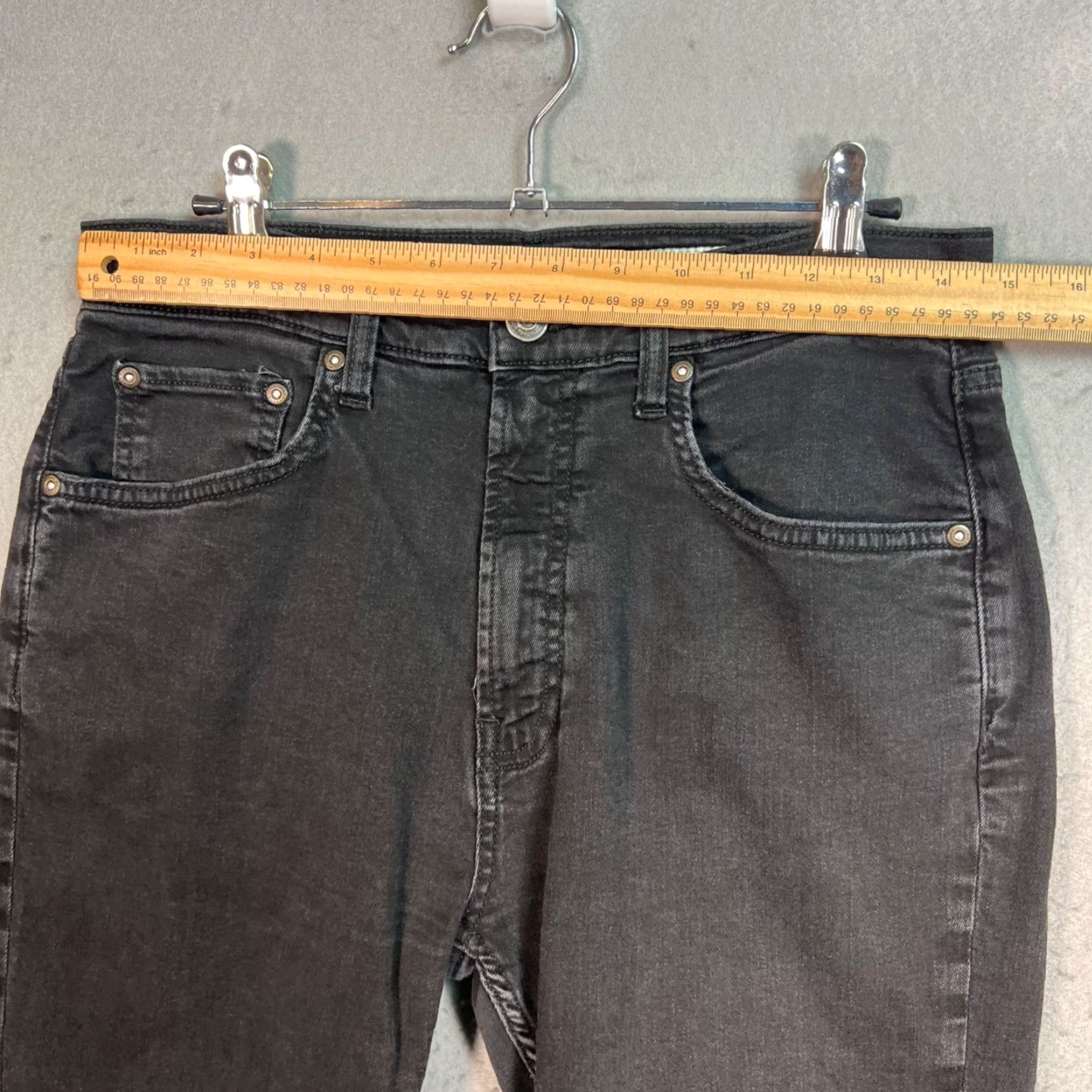 Zara Zara Jeans Female 8 Black Straight Denim Cotton Blend 5-Pocket Style Regular Rise Adult Womens Slimming Pockets Vintage No Size 30" / US 8 / IT 44 - 5 Thumbnail