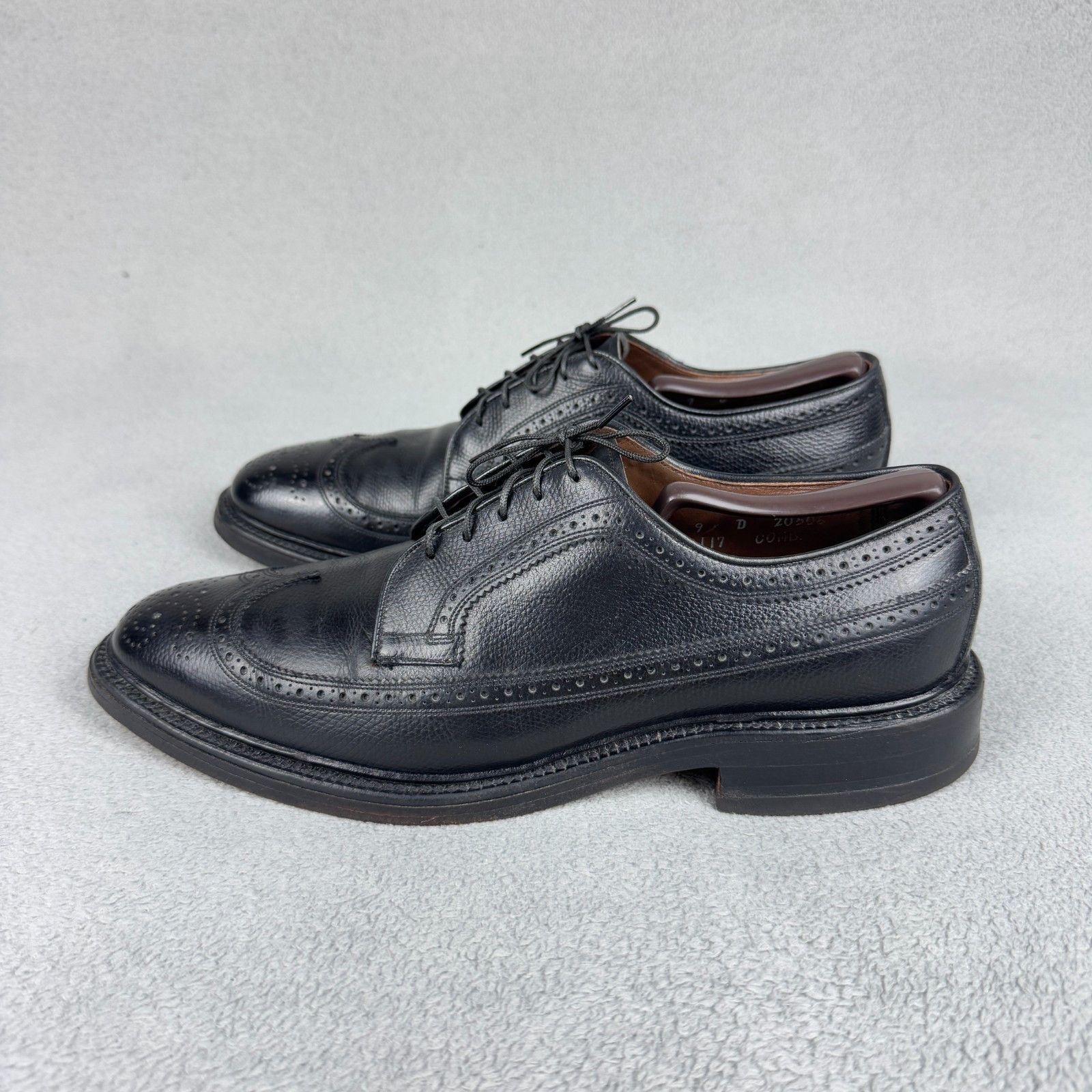 Allen Edmonds Allen Edmonds MacNeil Black Pebble Grain Longwing USA 9D Size US 9 / EU 42 - 3 Thumbnail