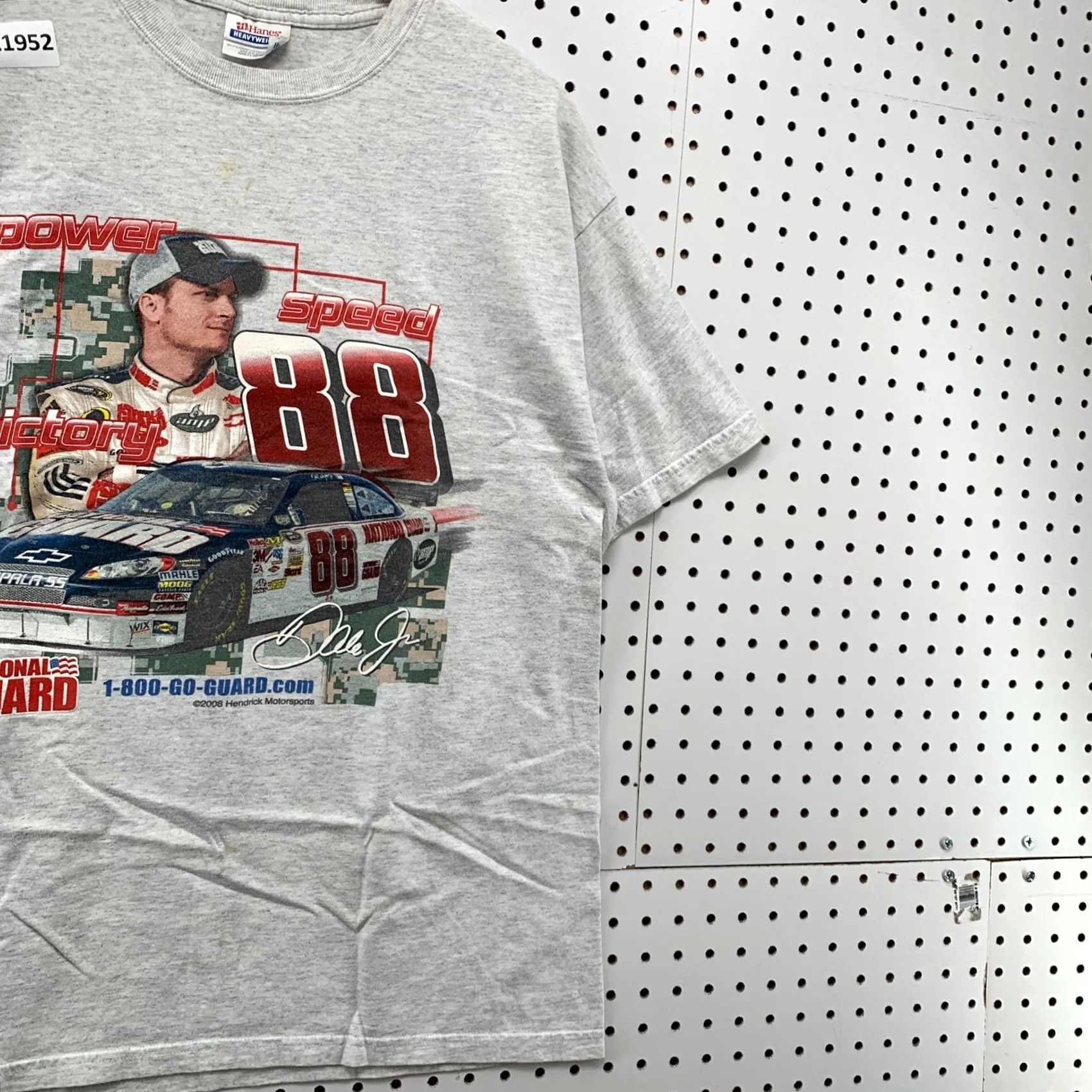 Hanes VINTAGE Nascar Dale Earnhardt Jr Shirt Gray National Guards Adult Large 21x28.5 Size US L / EU 52-54 / 3 - 5 Thumbnail