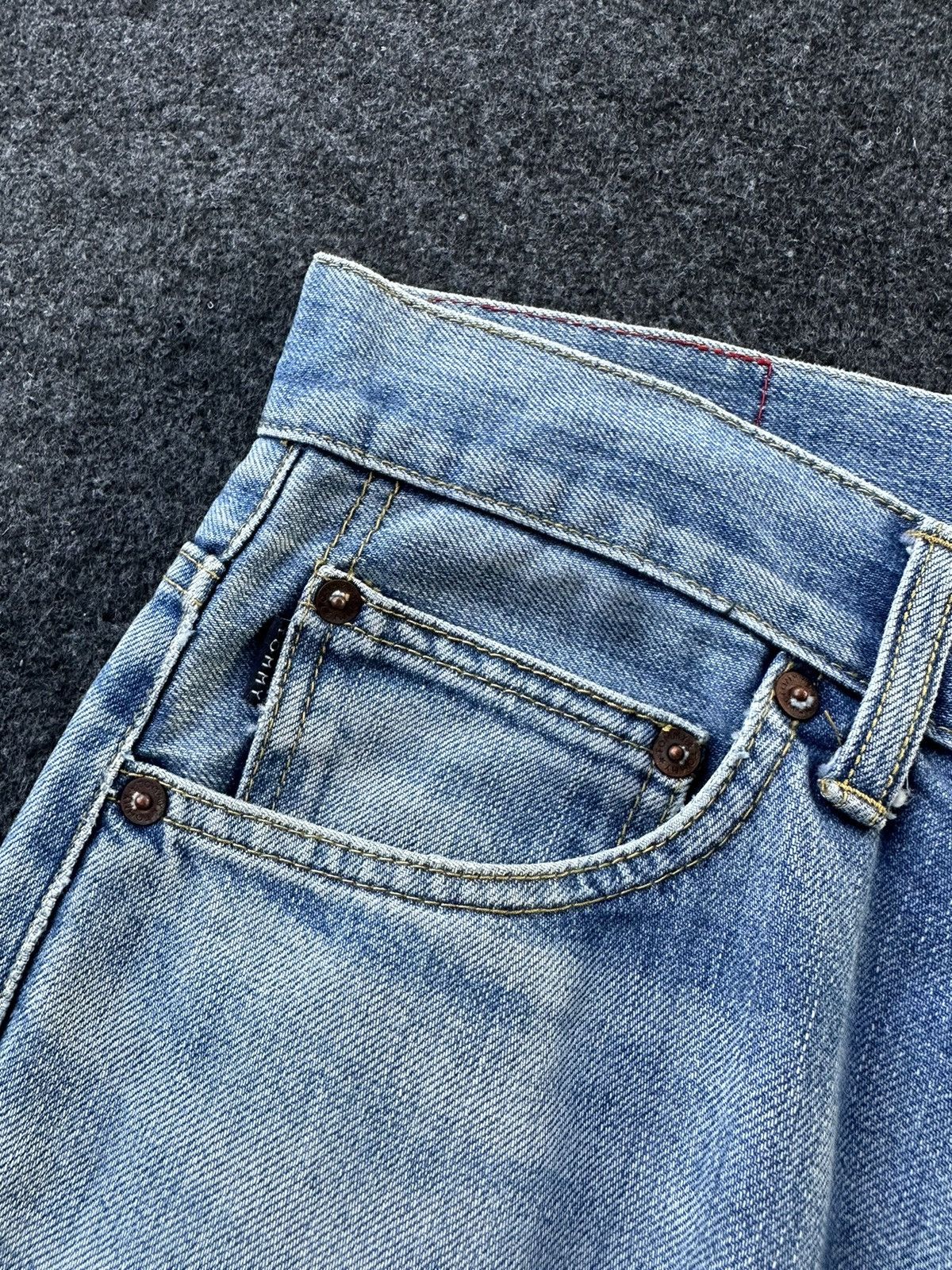 Tommy Hilfiger Tommy Hilfiger Light Blue Faded Washed Denim D175 Size US 31 - 9 Thumbnail