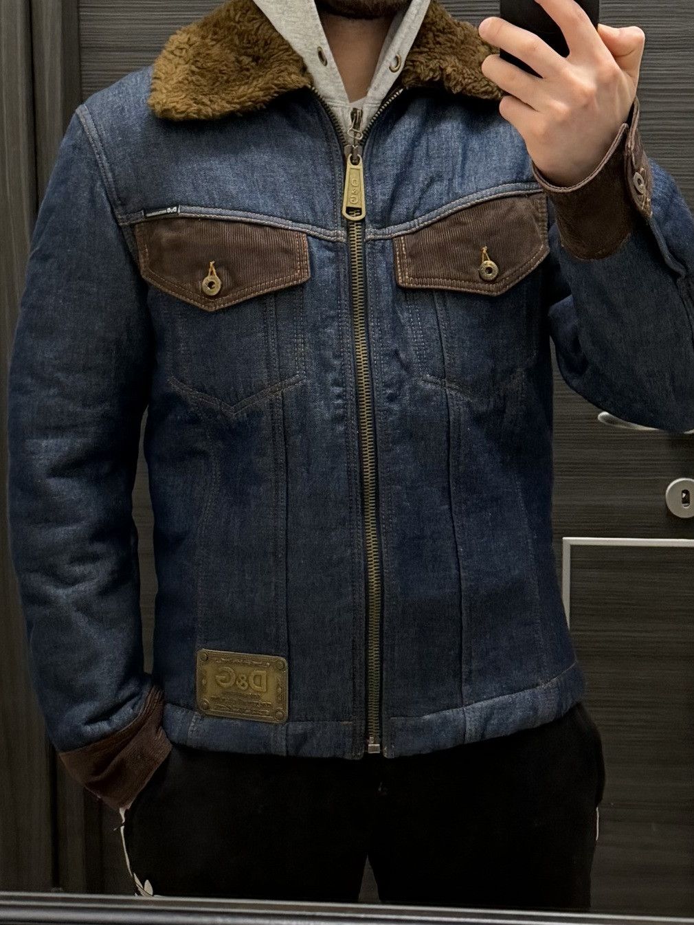 Dolce & Gabbana vintage D&G faux fur lined denim trucket jacket Size US M / EU 48-50 / 2 - 4 Thumbnail