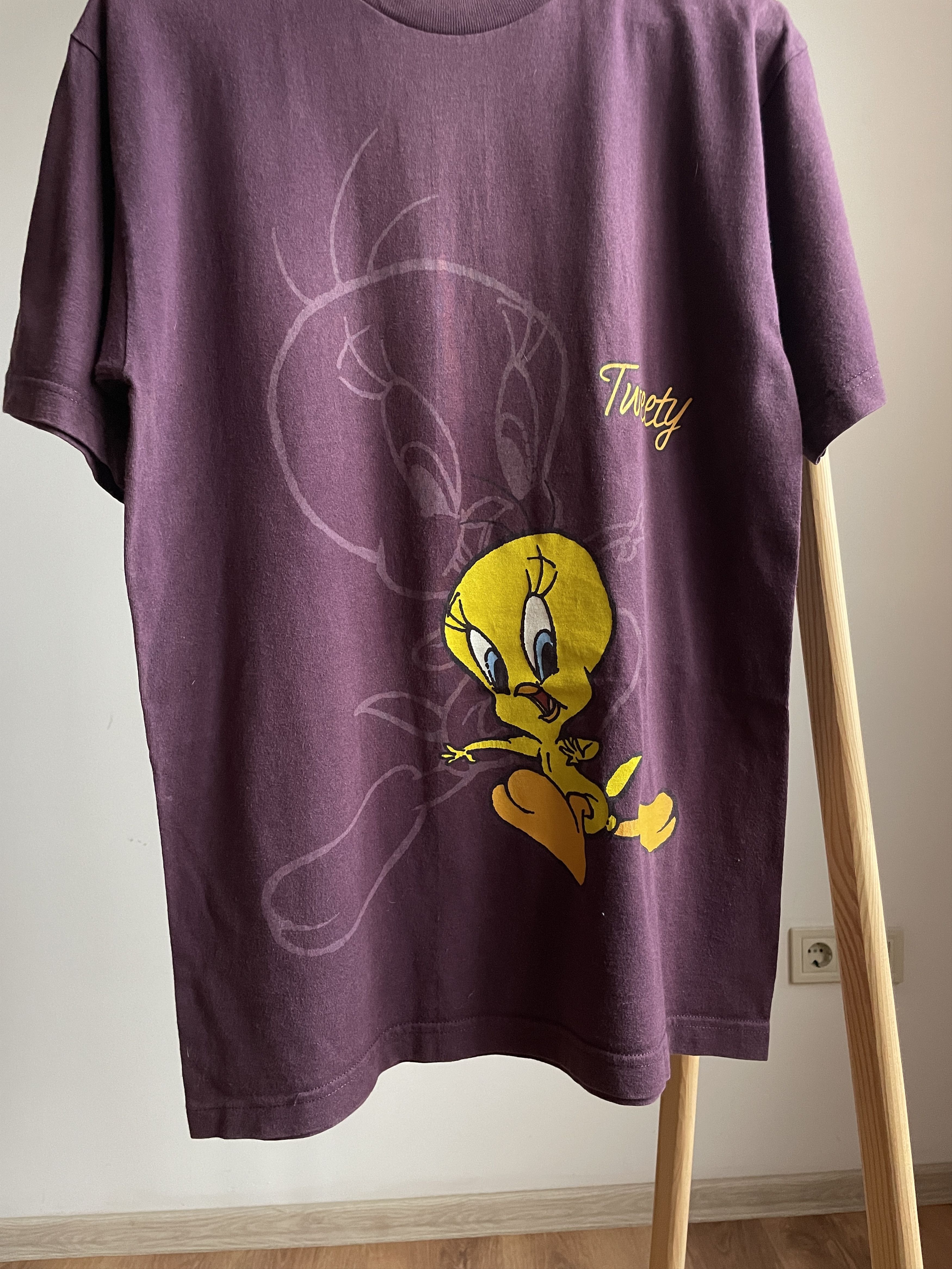 Vintage Warner Bros Vintage 1998 Tweety T-Shirt Size M Size US M / EU 48-50 / 2 - 3 Thumbnail