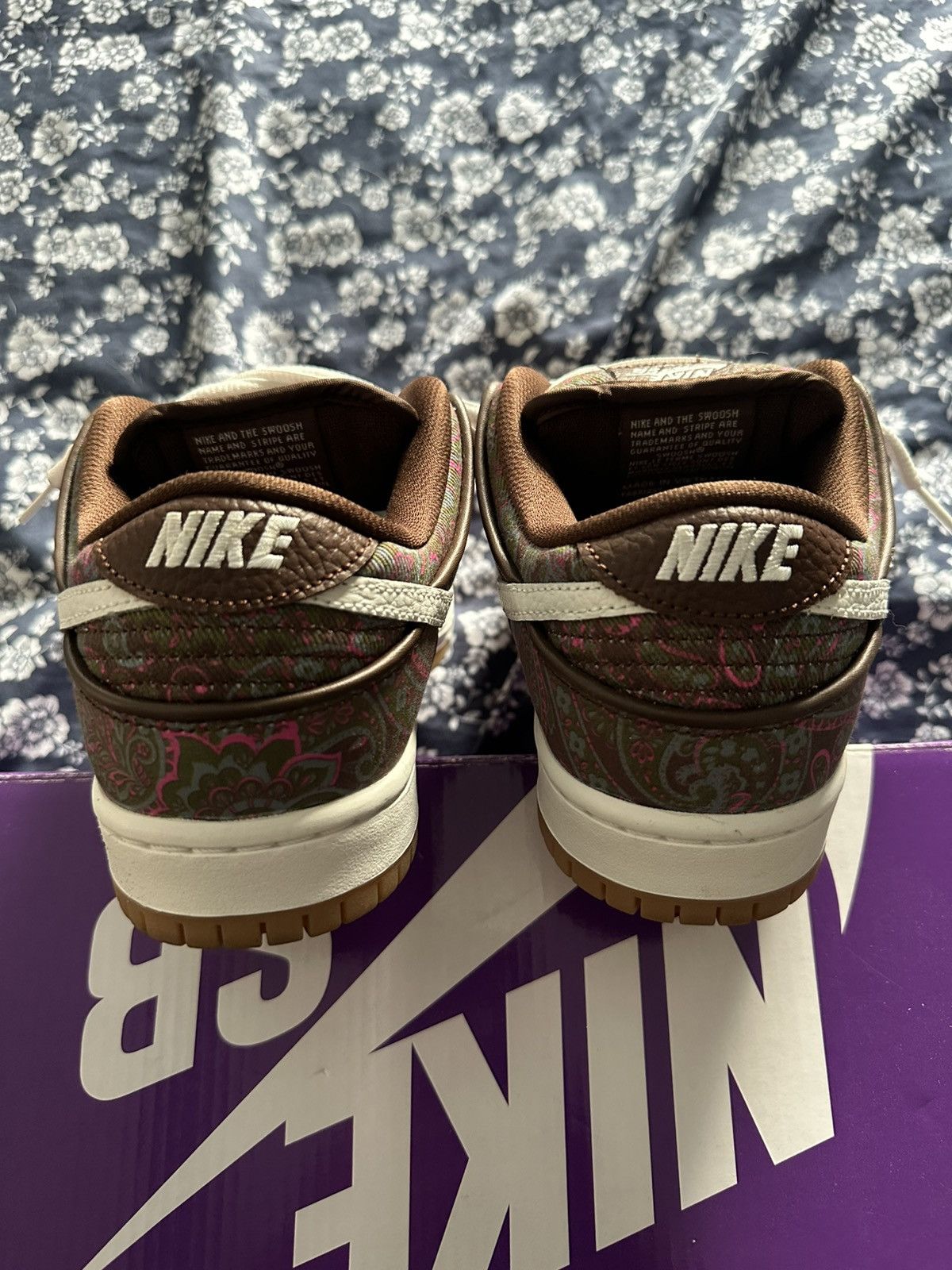 Nike SB Nike SB Paisley Brown Dunk Low Pro Size US 7 / EU 40 - 4 Thumbnail