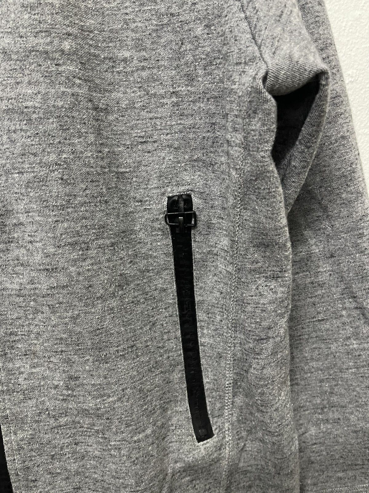 Number (N)ine 2000s NUMBER (N)INE ZIPPER PLAIN SWEATER Size US S / EU 44-46 / 1 - 6 Thumbnail