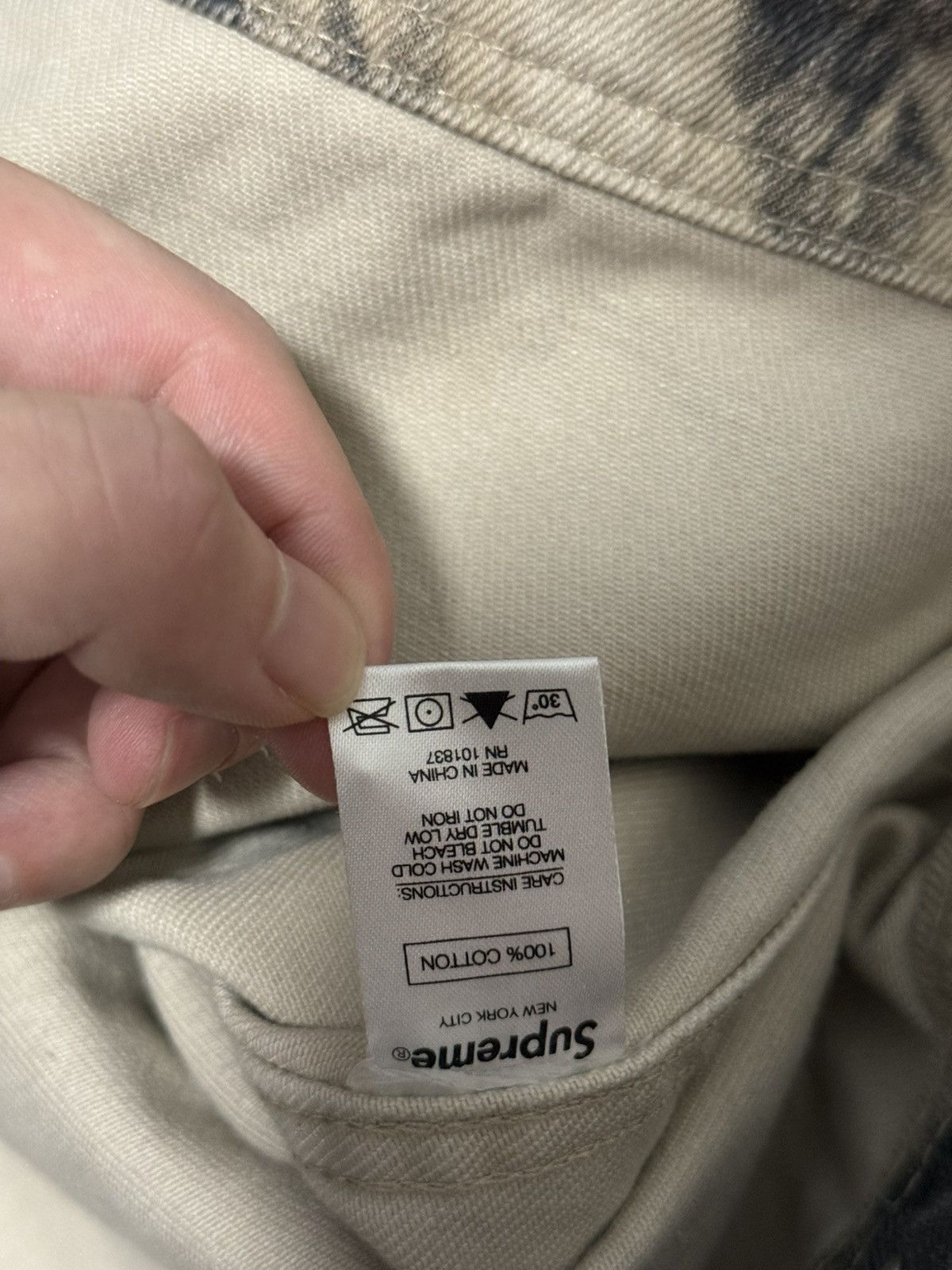 Supreme Supreme is love denim trucker work Jacket Size US L / EU 52-54 / 3 - 4 Thumbnail