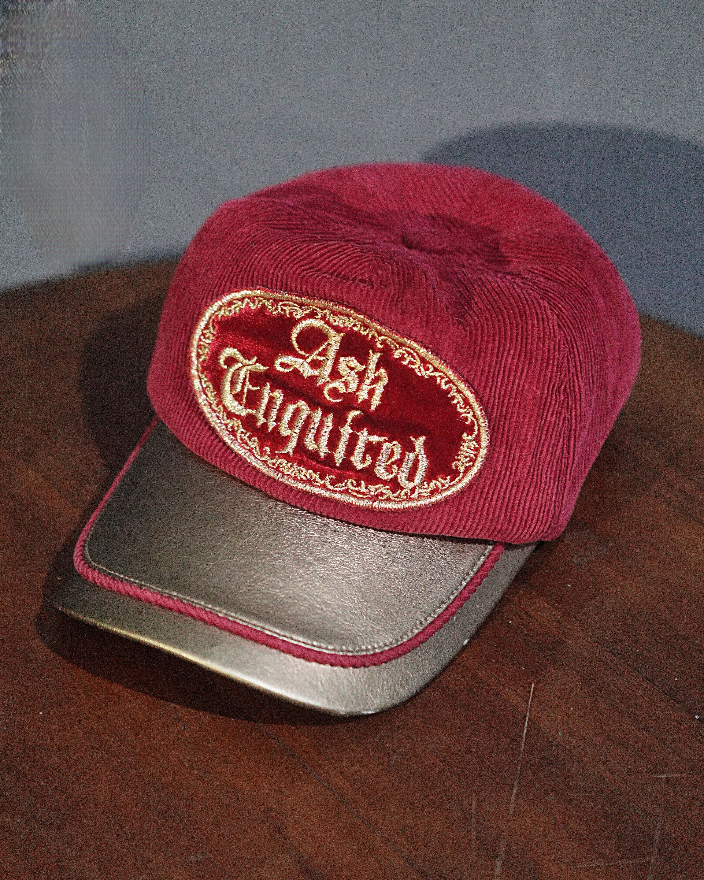 Vintage ASK ENQUIRED RED AND GOLD CORDUROY CAPS Size ONE SIZE - 1 Thumbnail